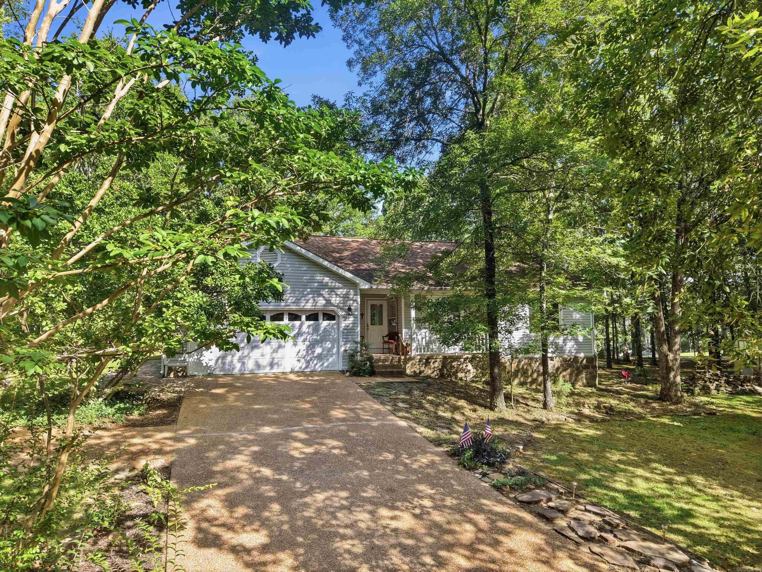 MOUNTAIN RANCH - Residential