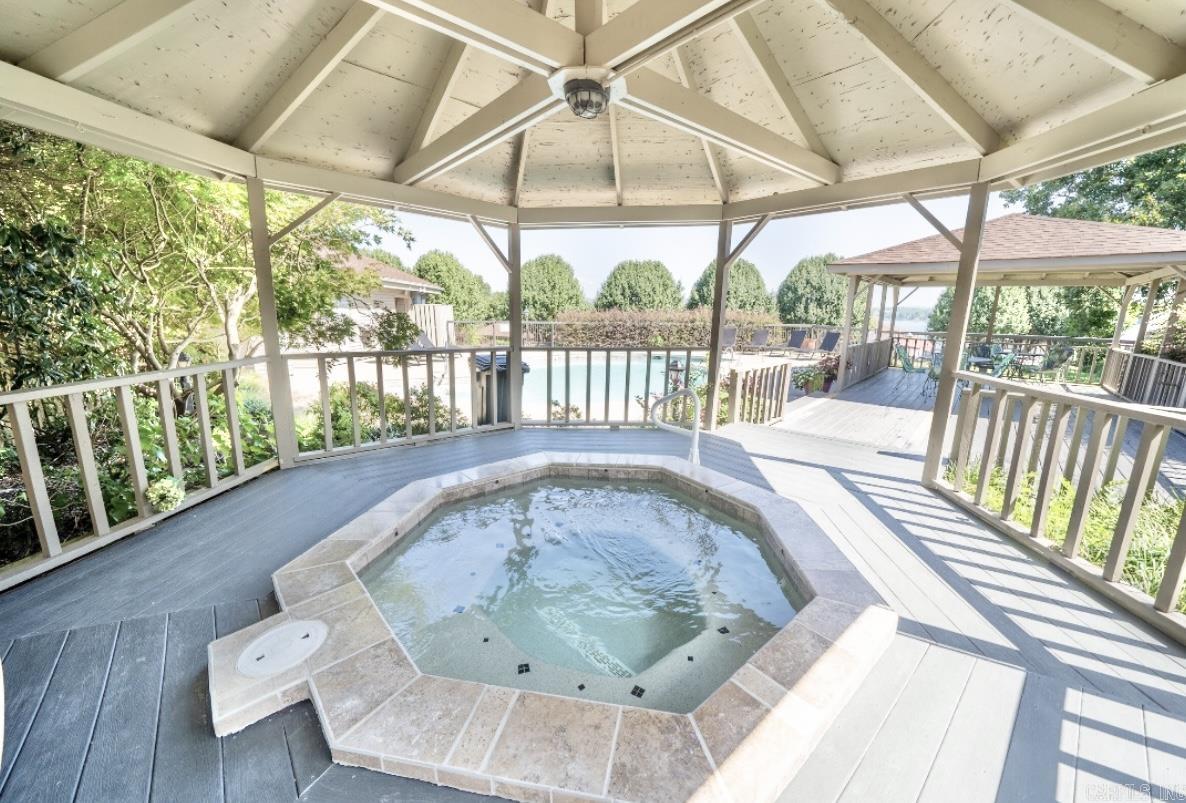 Stoneridge - Residential