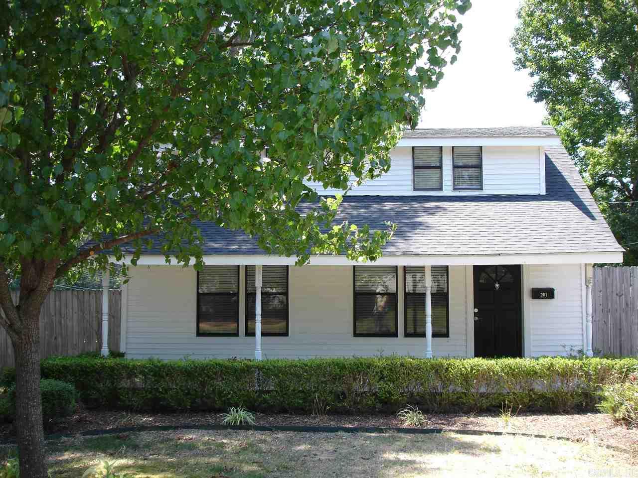 doll house on small lot,completely remodeled, new roof,new appliances,paint,huge deck , fenced yard,new floors, must see for young couple or first time home buyers,  within 7-8 blks of all schools