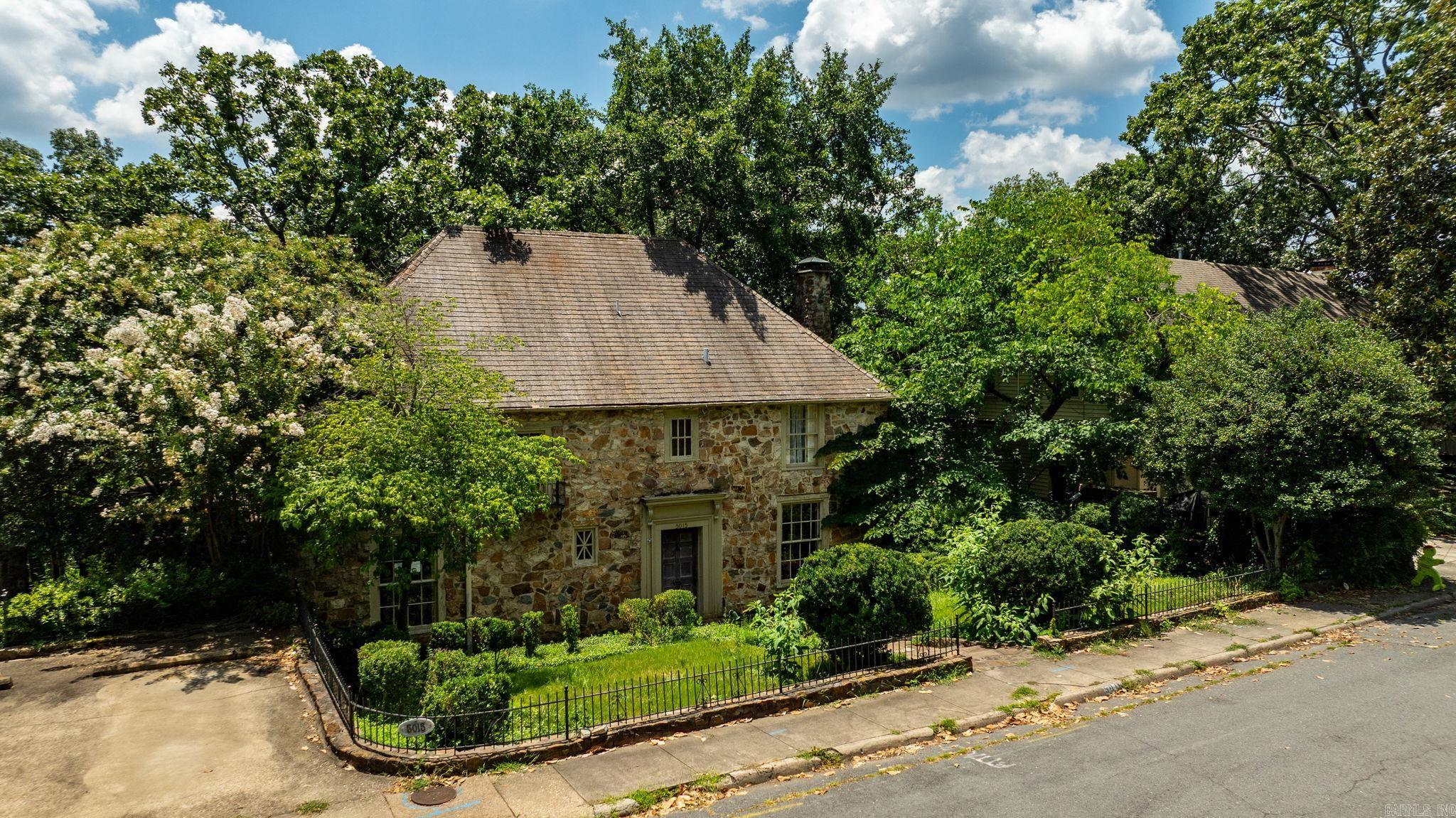 PROSPECT TERRACE - Residential