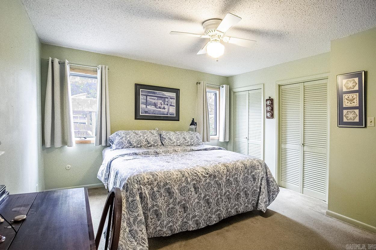 STURBRIDGE - Residential
