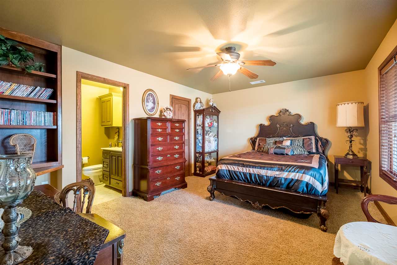 Eagle Nest - Residential