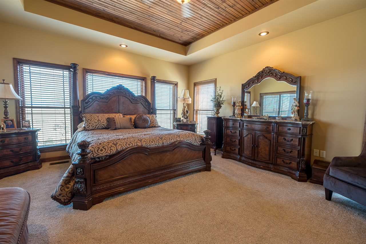 Eagle Nest - Residential