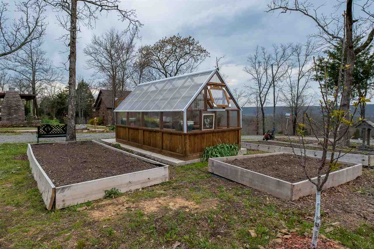 Eagle Nest - Residential