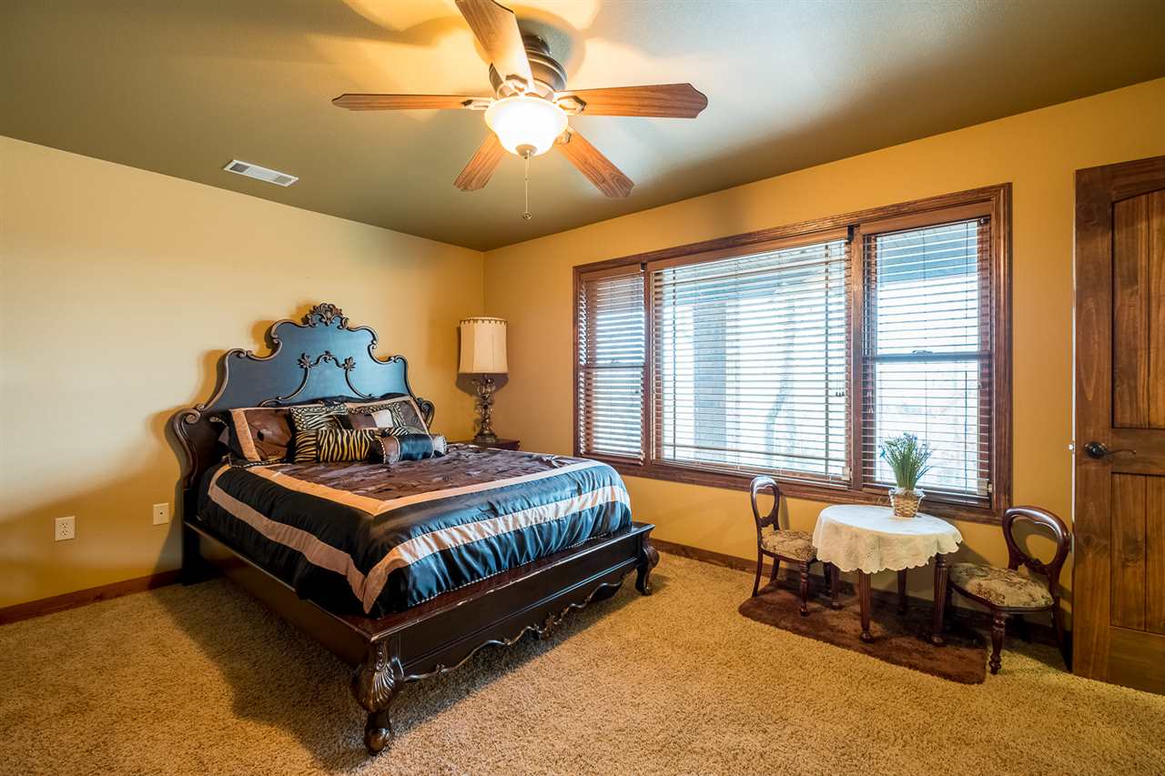 Eagle Nest - Residential
