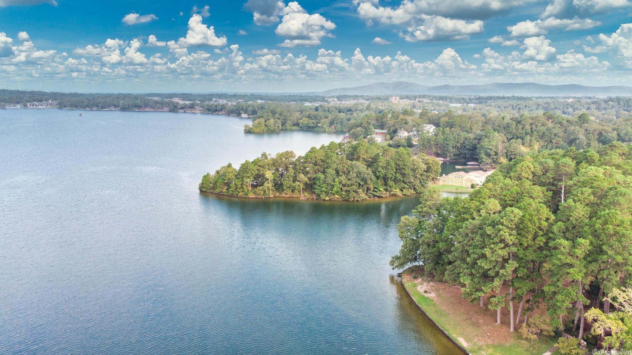 Lakeland - Land