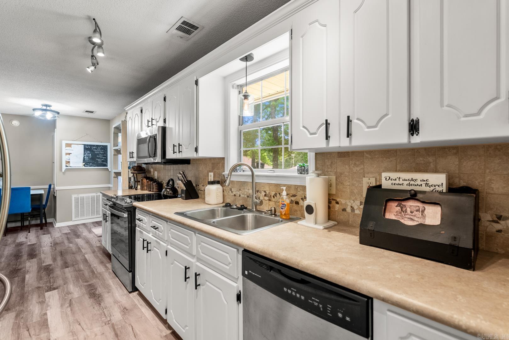 CABOT HIGHLANDS - Residential