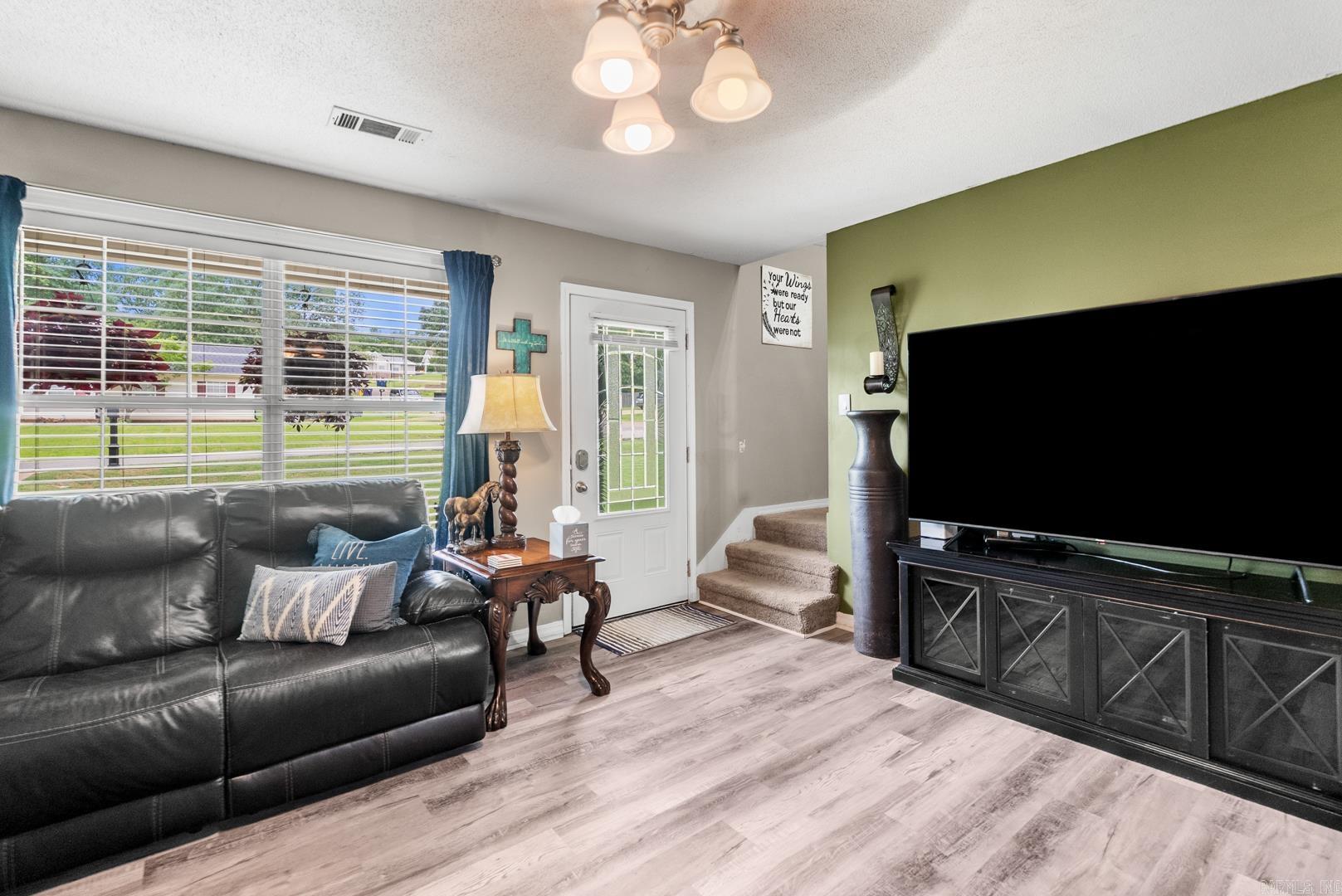 CABOT HIGHLANDS - Residential
