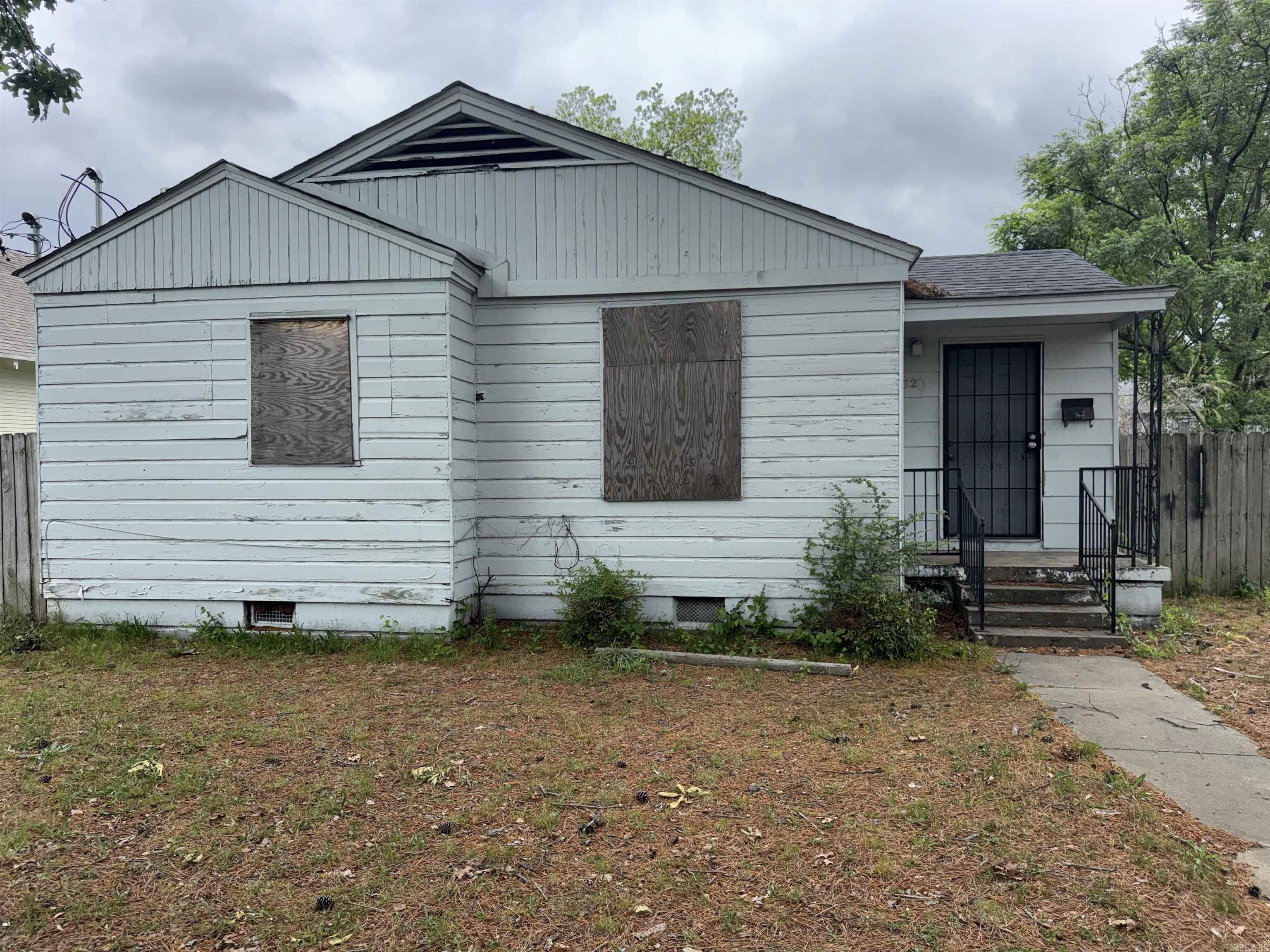 This 3-bedroom, 1-bath home offers approximately 1,122 square feet and a solid foundation for your next investment. Key improvements have already been completed, including updated plumbing, electrical, and roof—allowing you to focus primarily on cosmetic updates and HVAC installation. With the heavy lifting already handled, this property presents a straightforward path to increasing value and rental potential. Estimated market rent is around $1,100/month, making it an attractive option for investors looking to expand their portfolio or for buyers seeking a project with upside. Whether you're looking for your next flip or a long-term rental, this home offers a strong starting point with essential upgrades already in place.