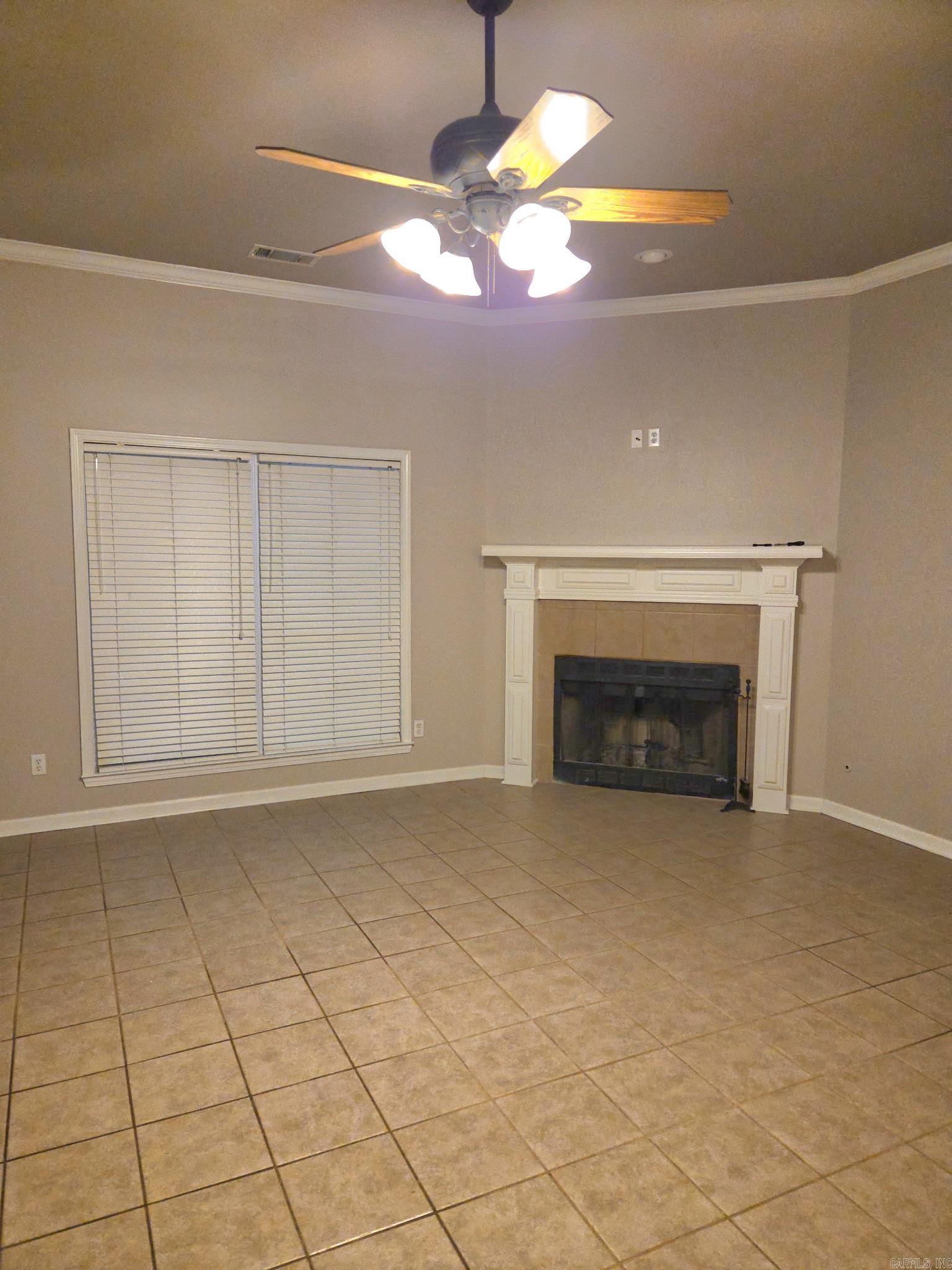AUSTIN LAKES ON THE BAY ADDN - Residential