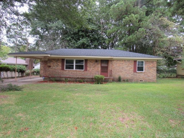 So many updates have been done to this home!! New architectural roof, luxury vinyl flooring, windows, paint and new deck on the back. HVAC was replaced in 2022.  The Seller has installed new electric panel and has it up to code. Eat in kitchen with island bar and lots of cabinet and counter space.  3bd/2.5 baths with large living room fully fenced back yard. No property disclosure since seller never lived in the property.