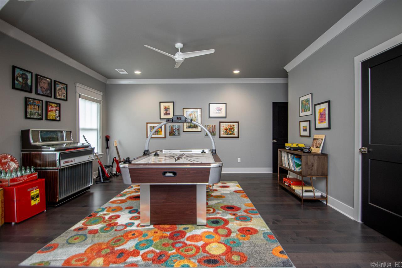 Newtons - Residential