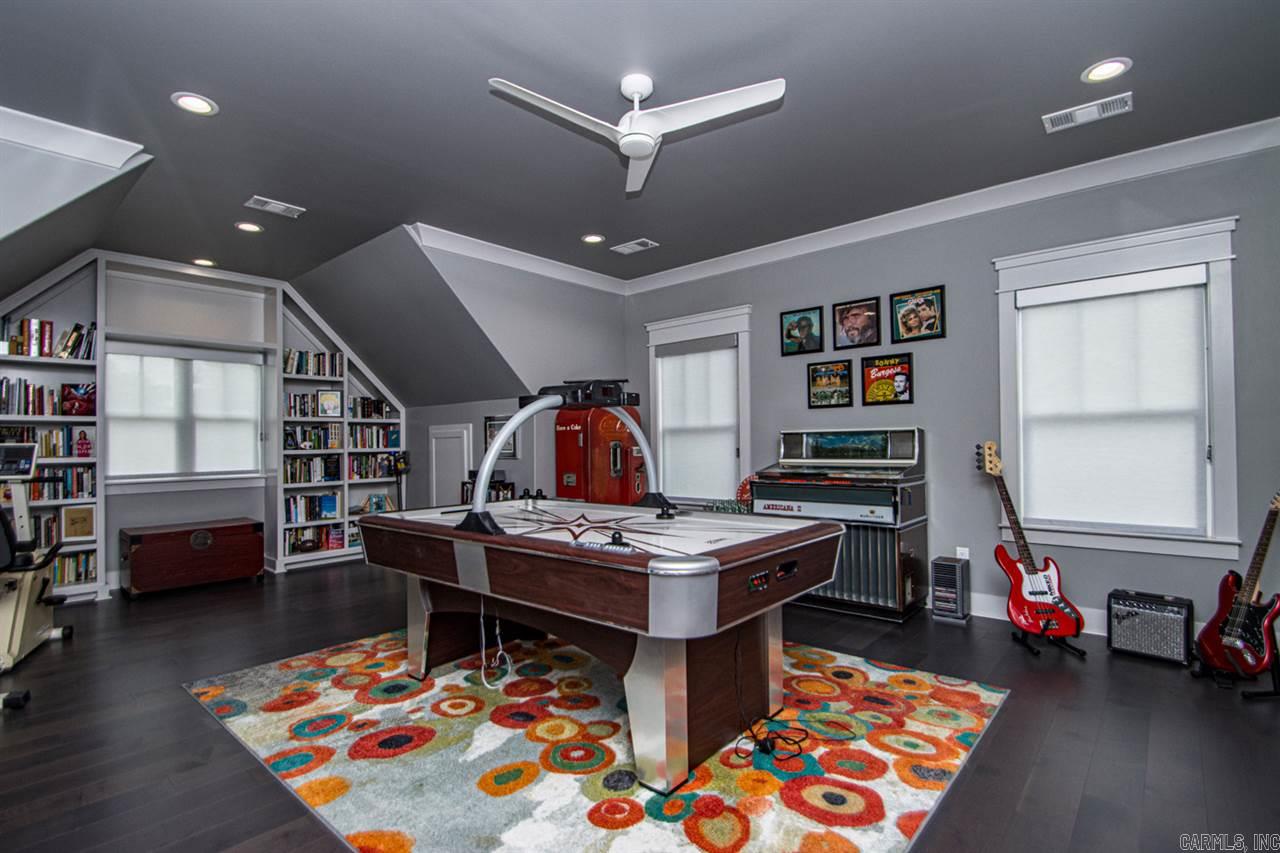 Newtons - Residential