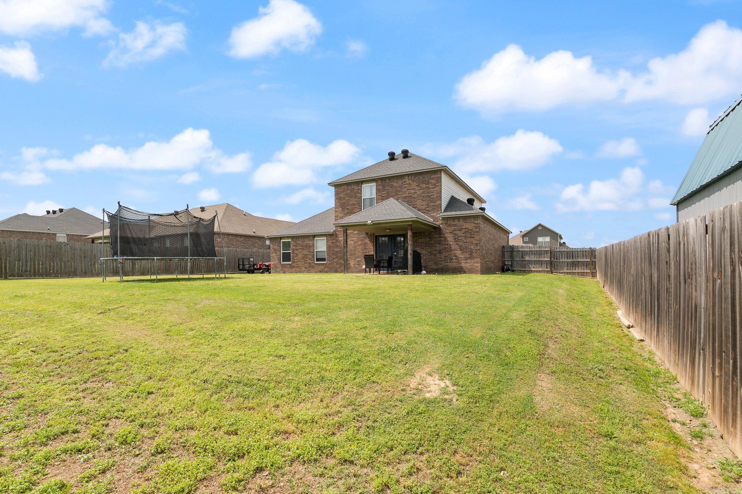 NORTH HILLS - Residential