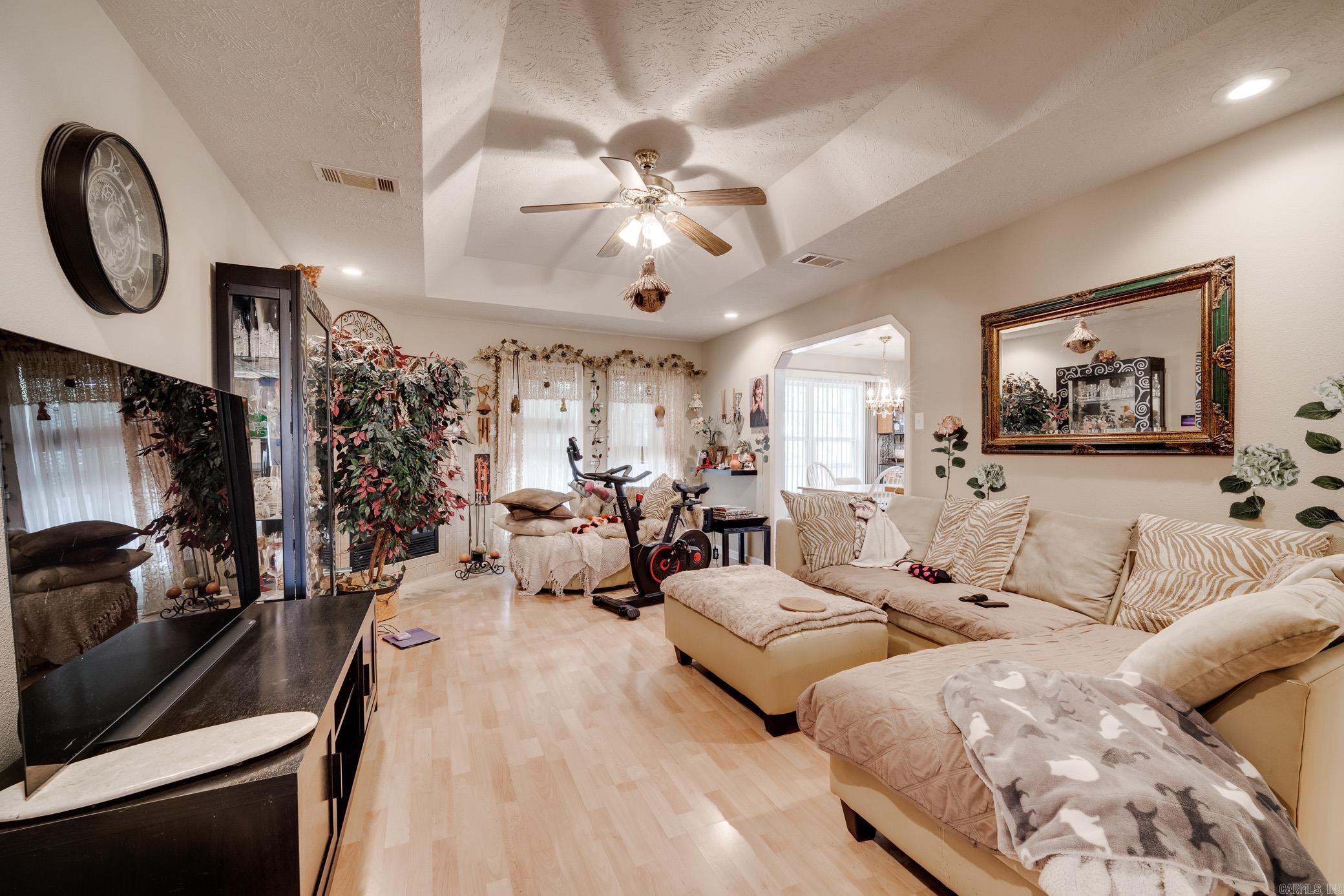 DEERFIELD - Residential