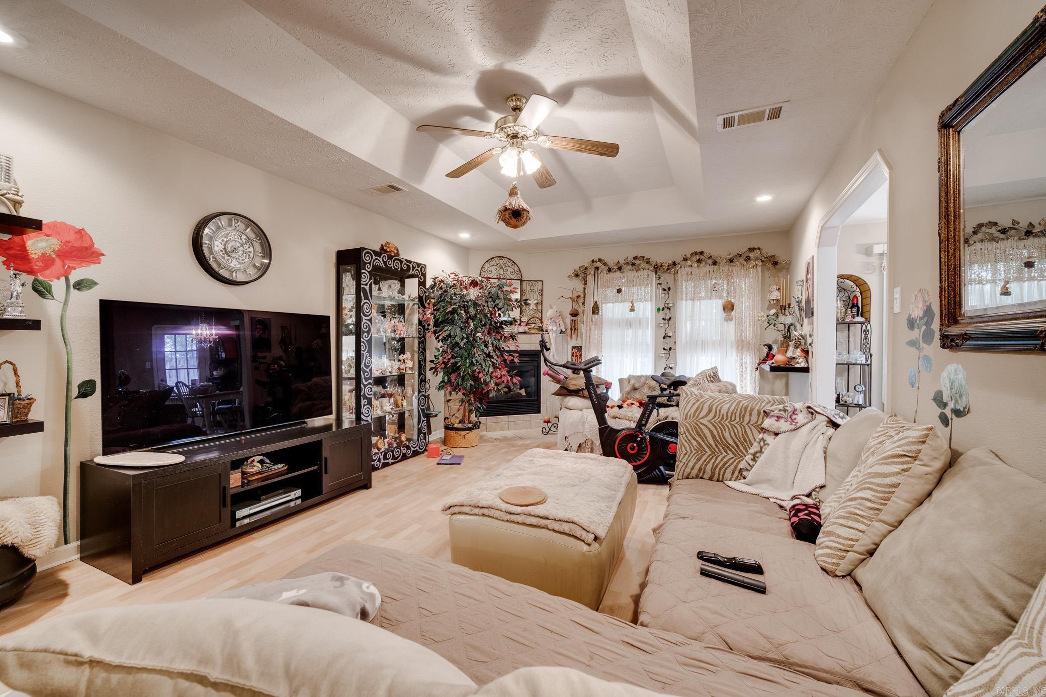 DEERFIELD - Residential