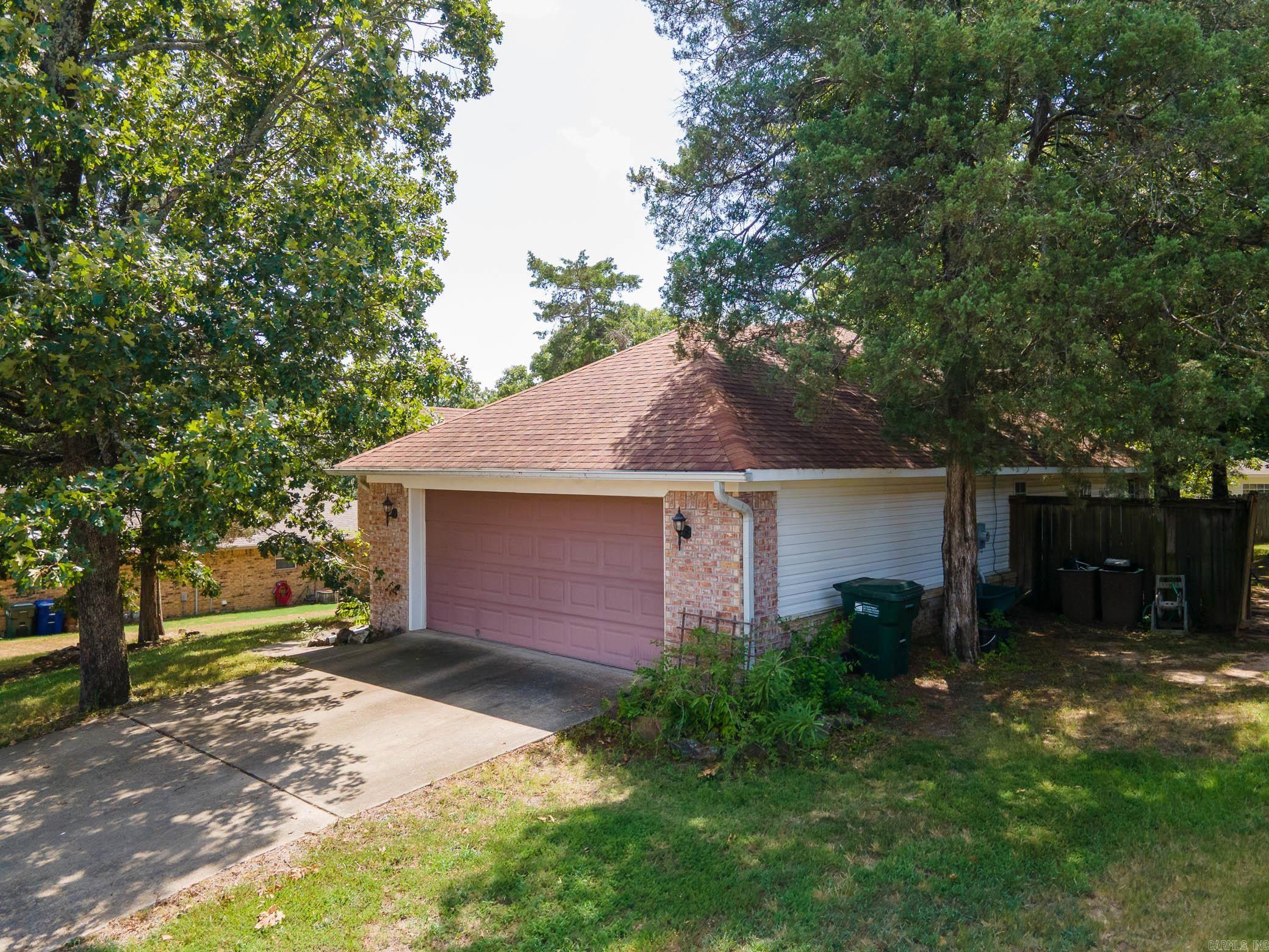 DEERFIELD - Residential