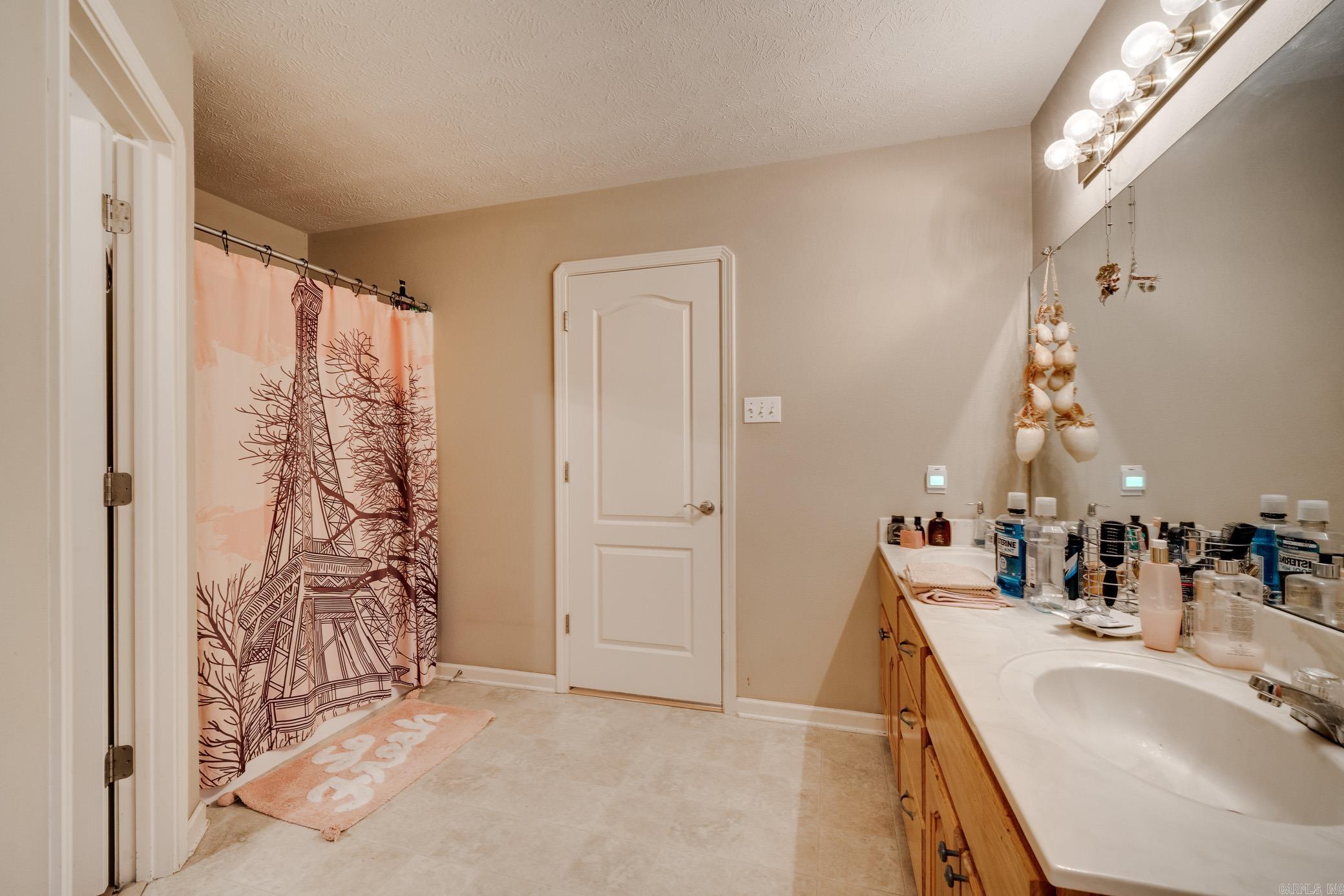 DEERFIELD - Residential