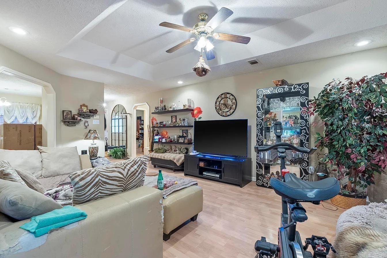DEERFIELD - Residential