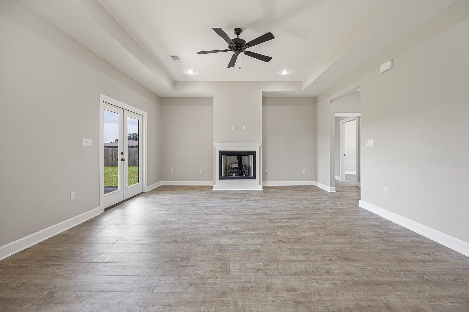 STELLA ESTATES - Residential