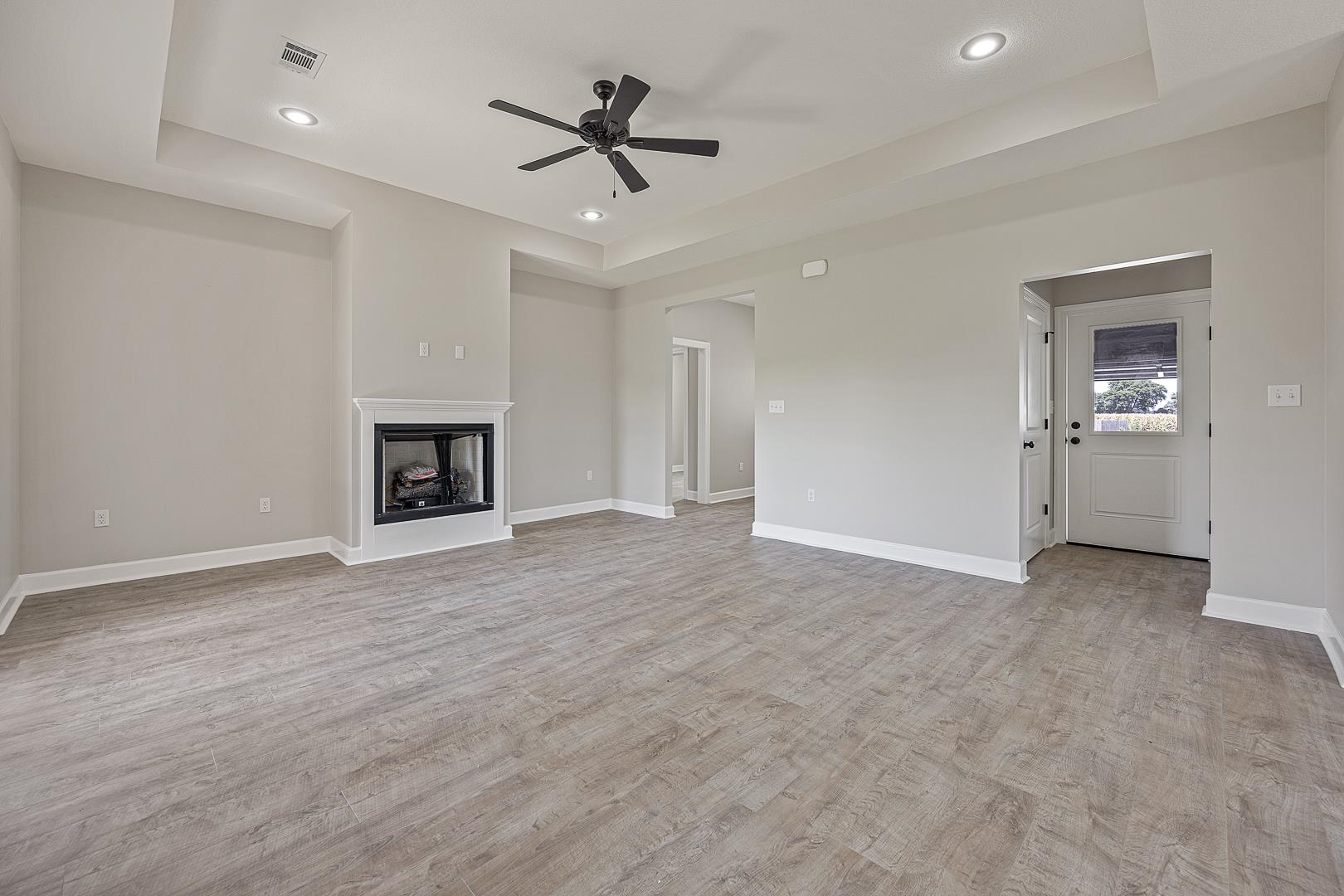 STELLA ESTATES - Residential