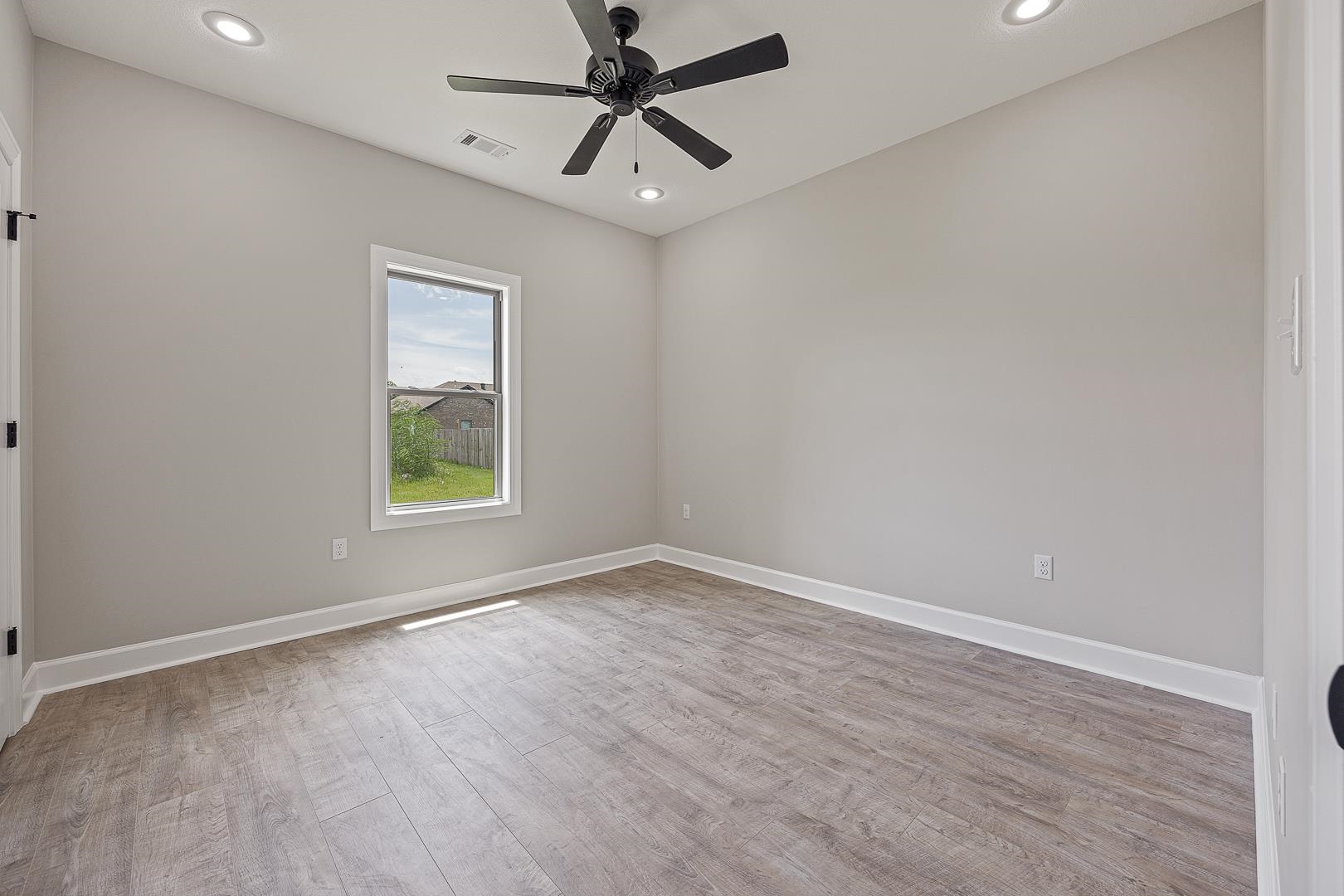STELLA ESTATES - Residential
