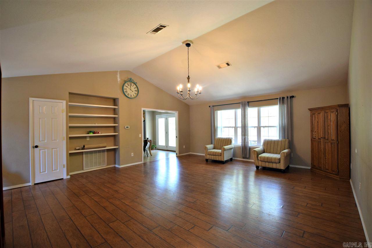 TIMBER RIDGE EAST - Residential