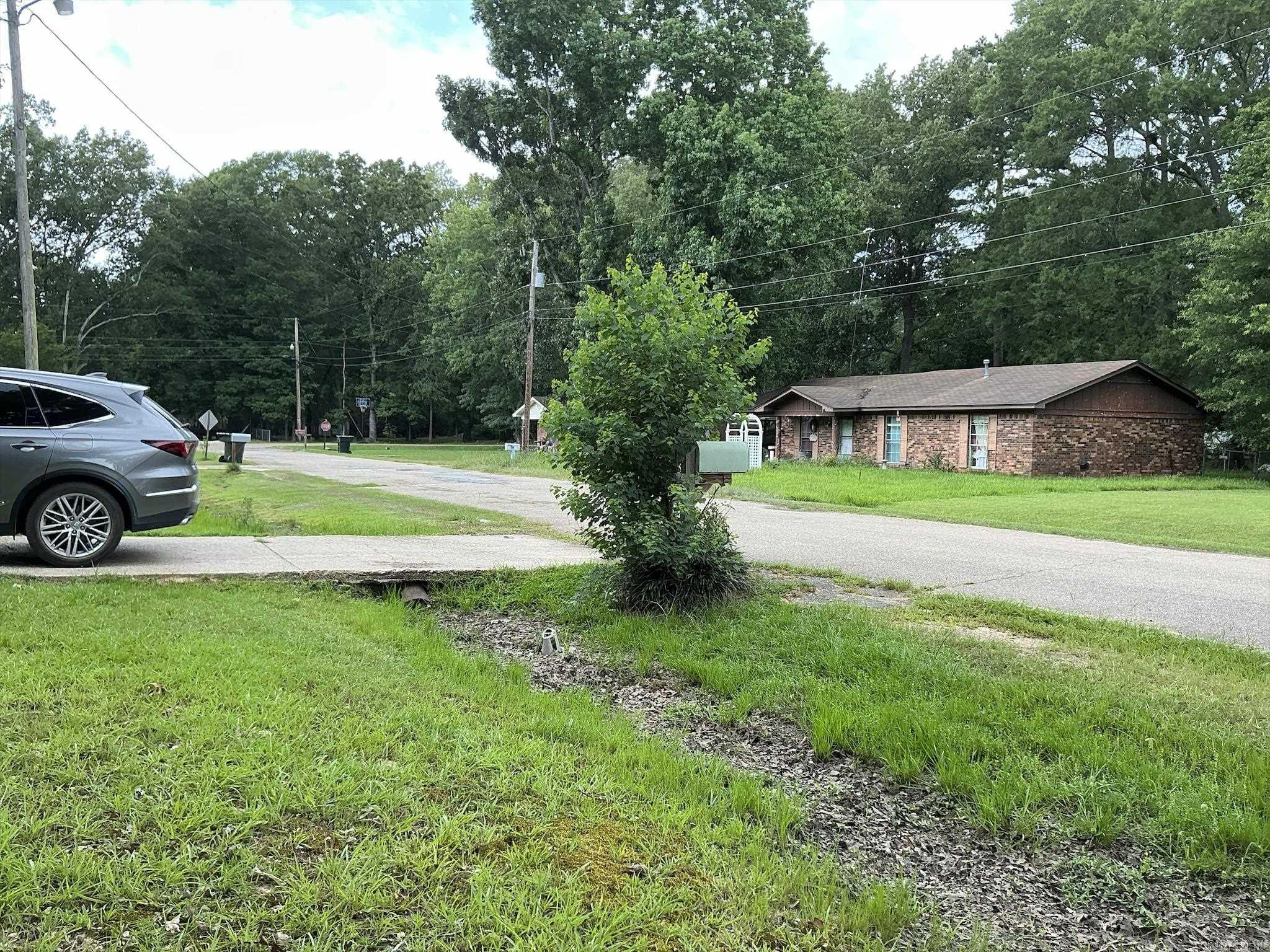 NORCROSS VILLAGE - Residential