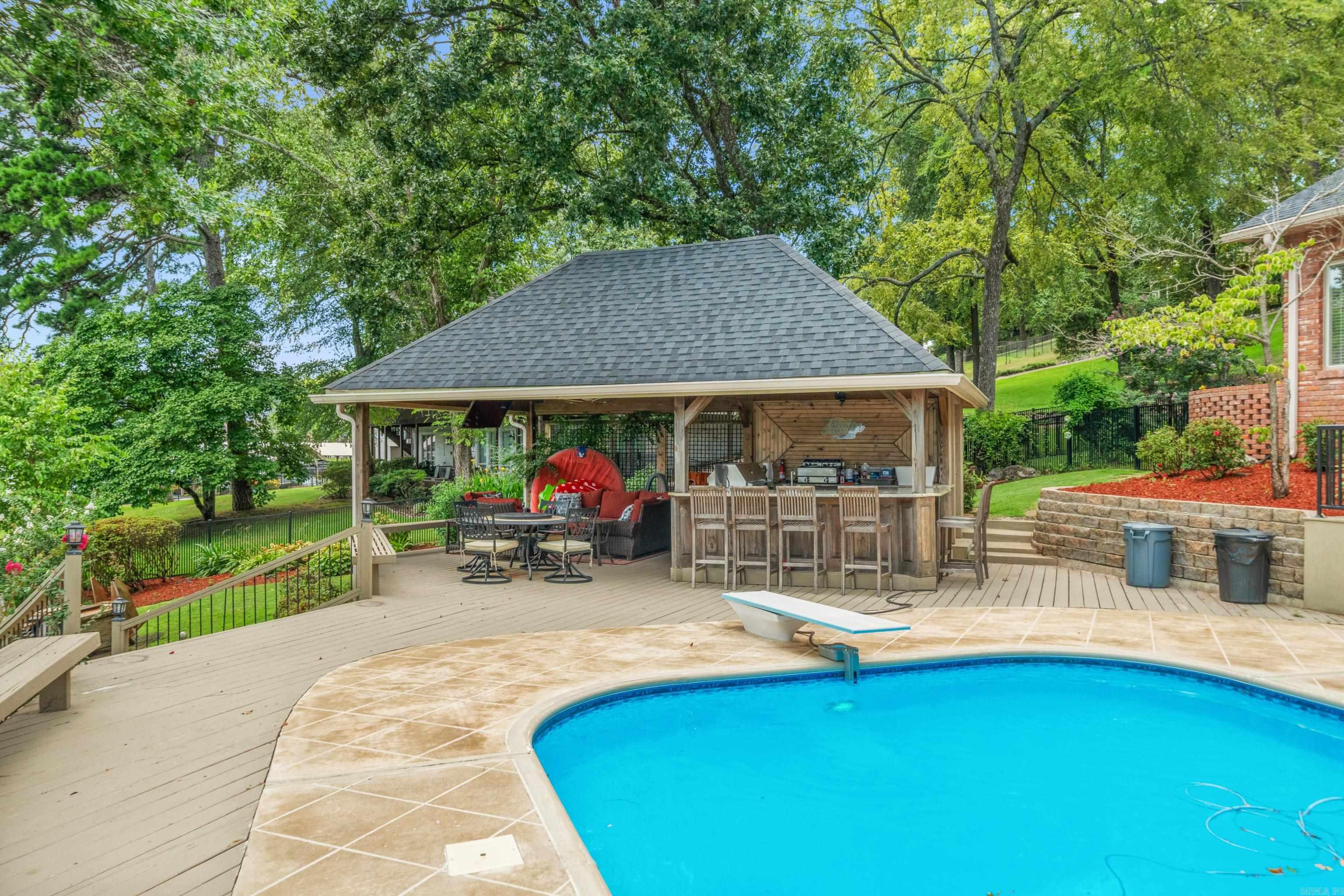 DOGWOOD HAVEN - Residential