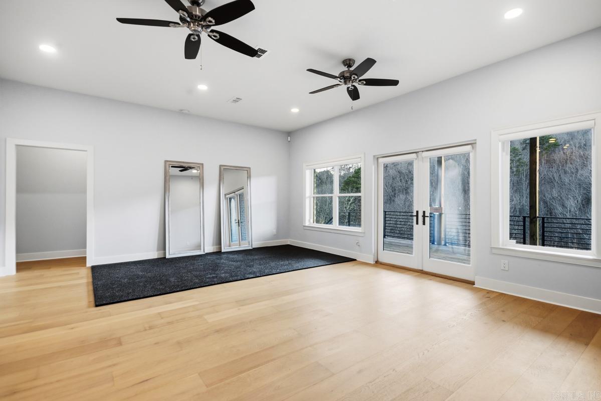 CHENAL VALLEY FALSTONE COURT - Residential