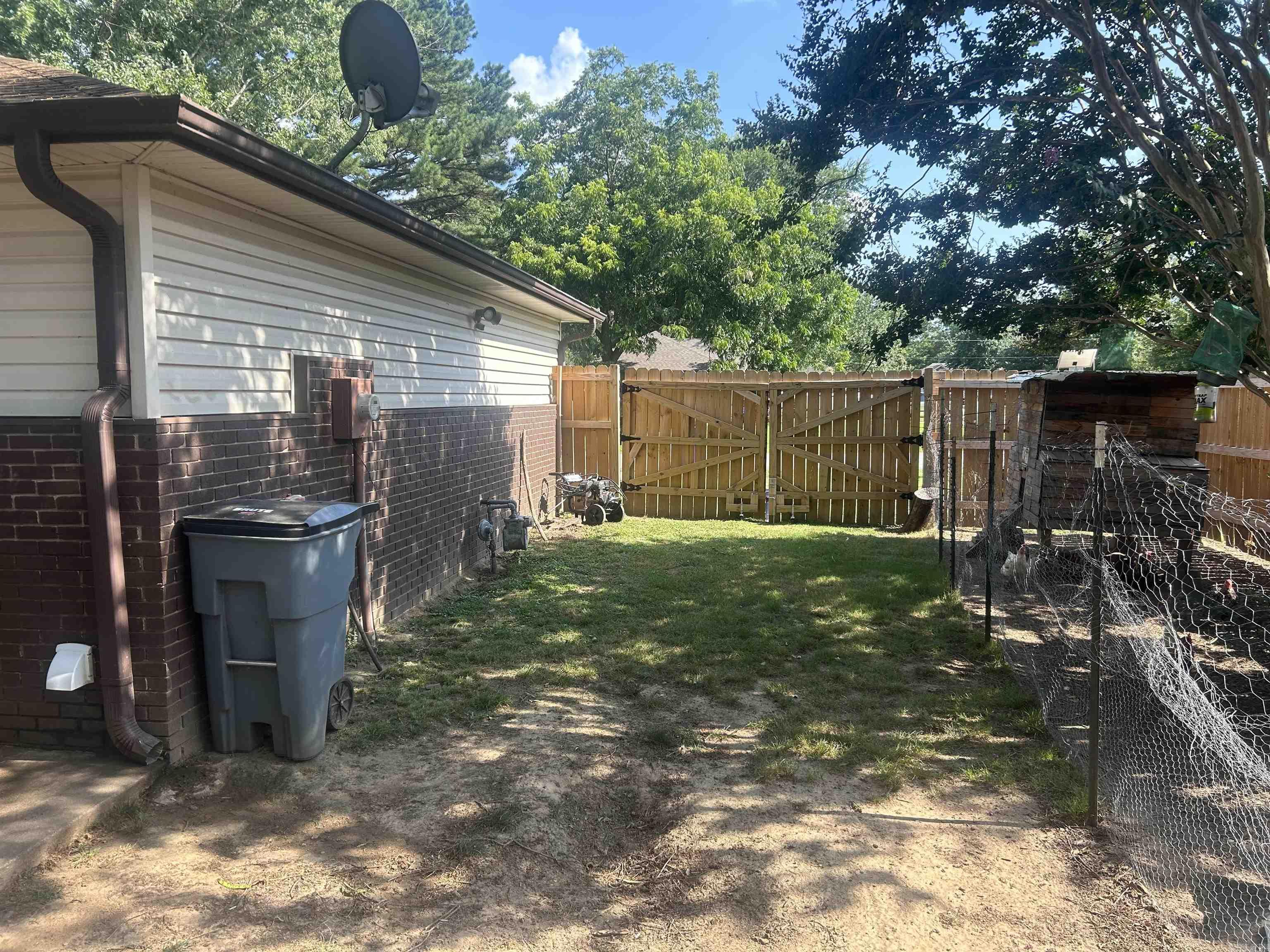 MAGNOLIA POINT - Residential