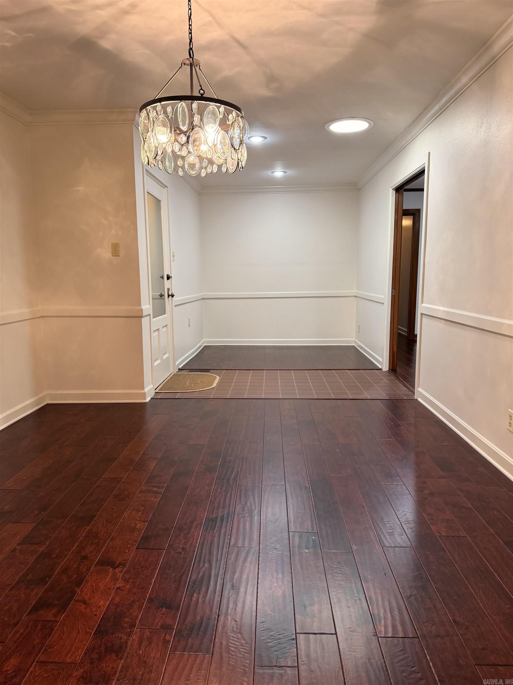 INDIAN HILLS - Residential