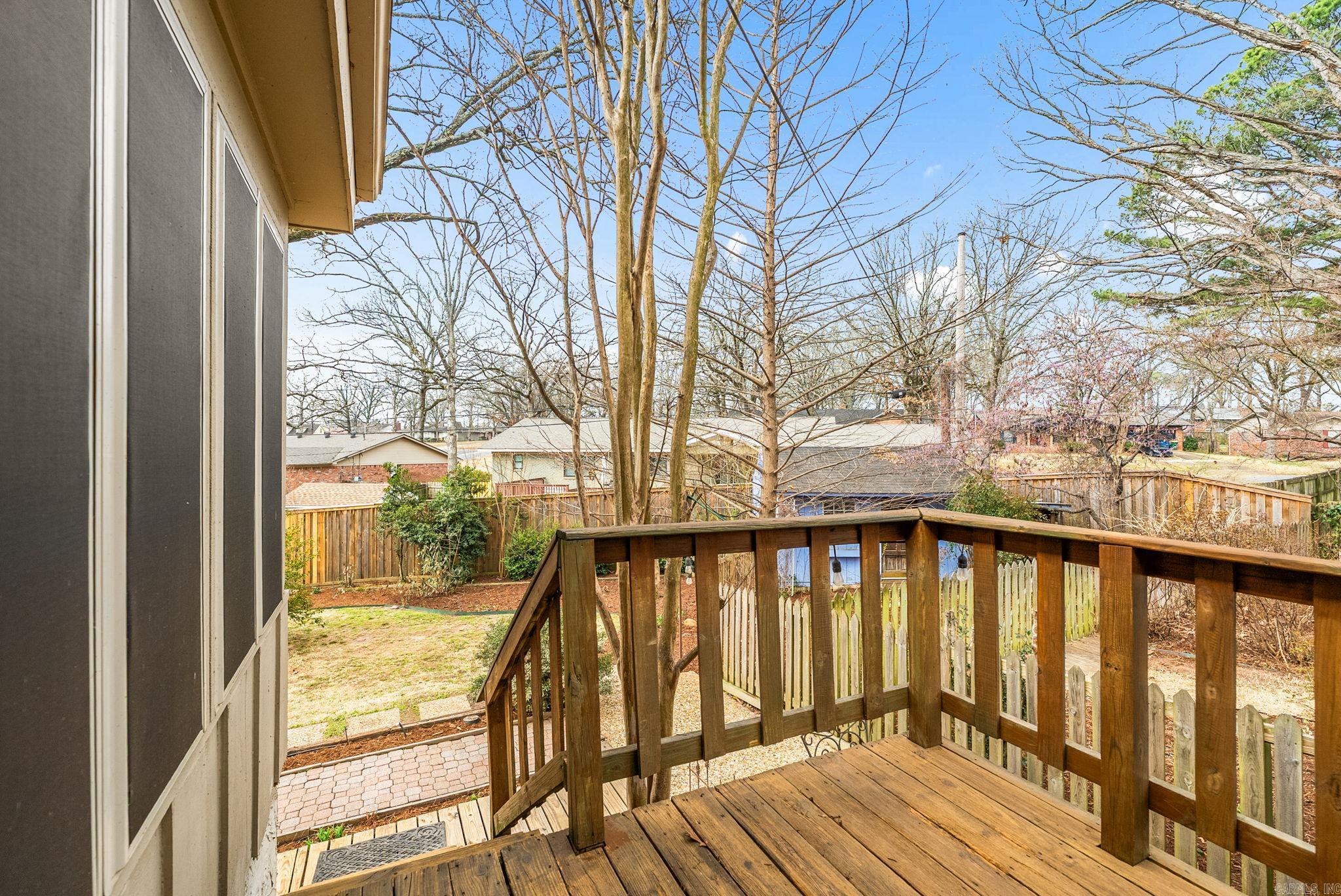 INDIAN HILLS - Residential
