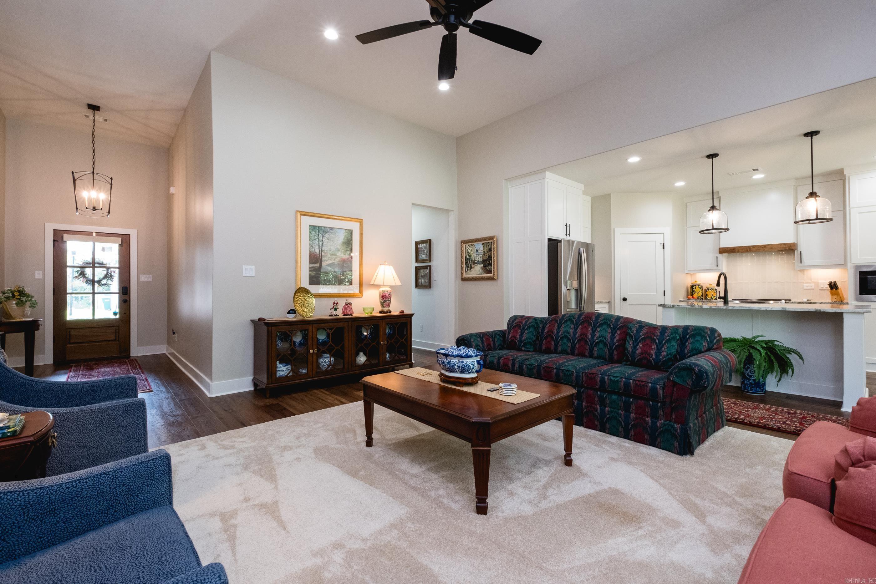 STONEBROOK - Residential