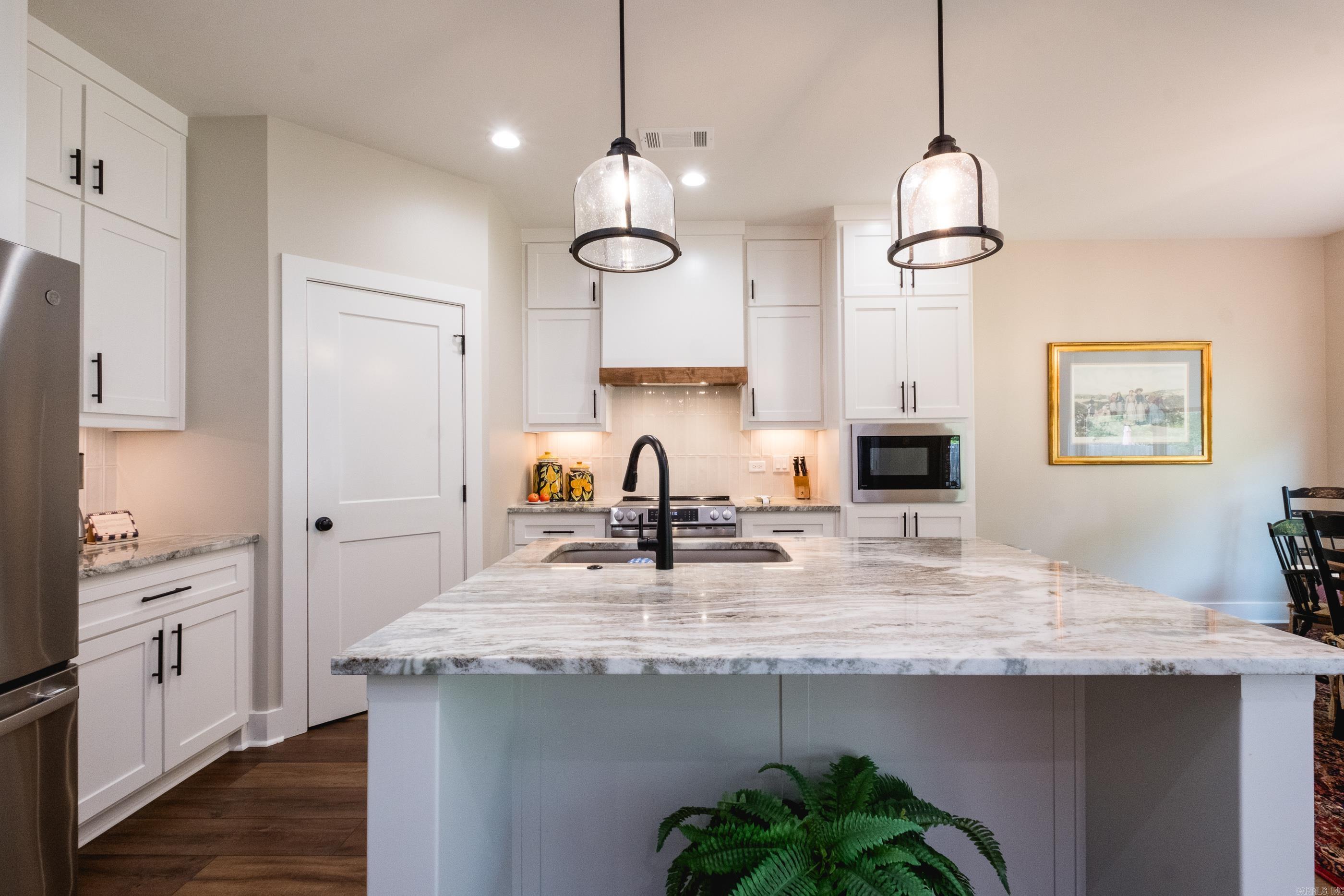 STONEBROOK - Residential