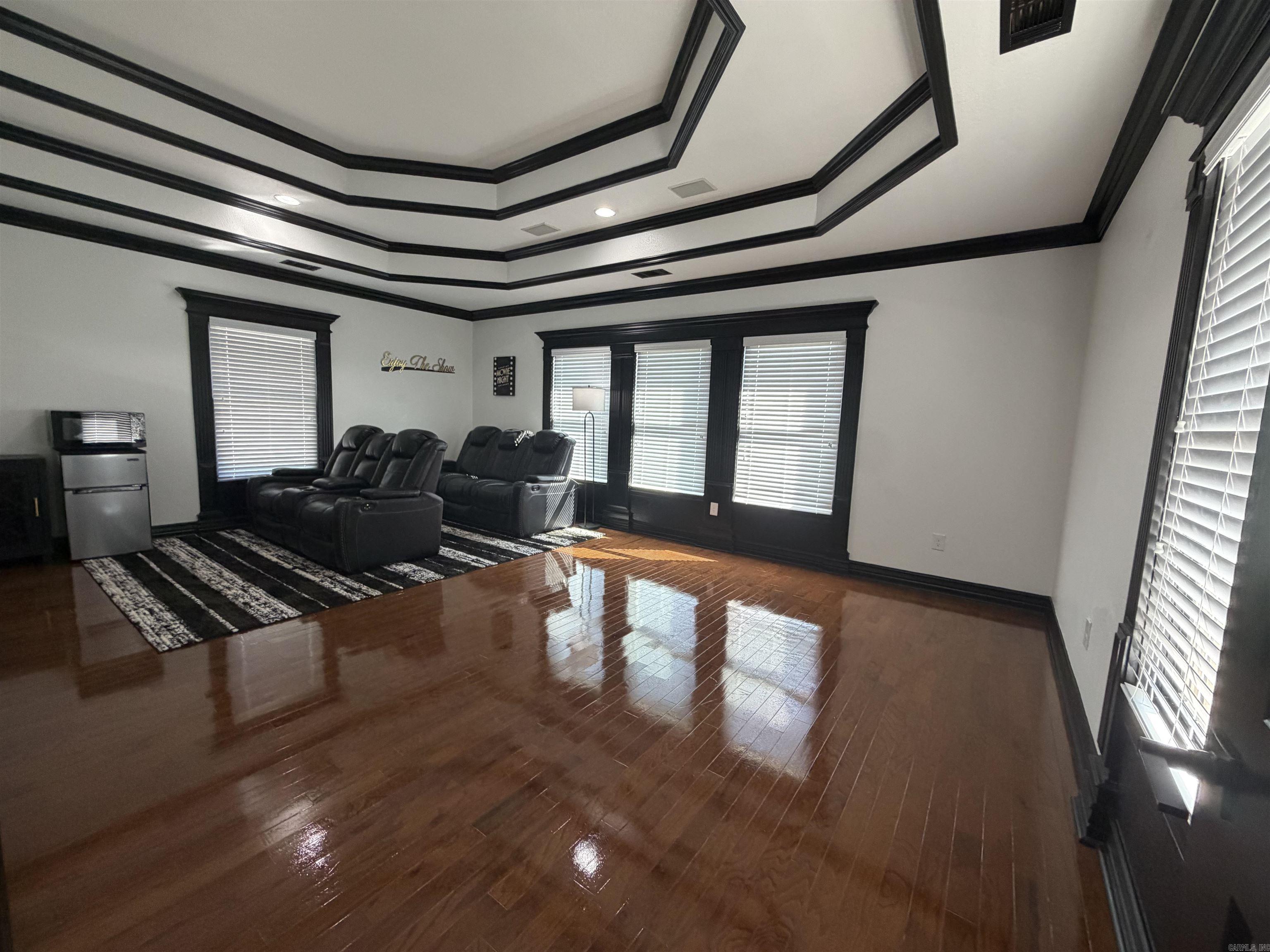 CHENAL VALLEY DEAUVILLE PLACE - Residential