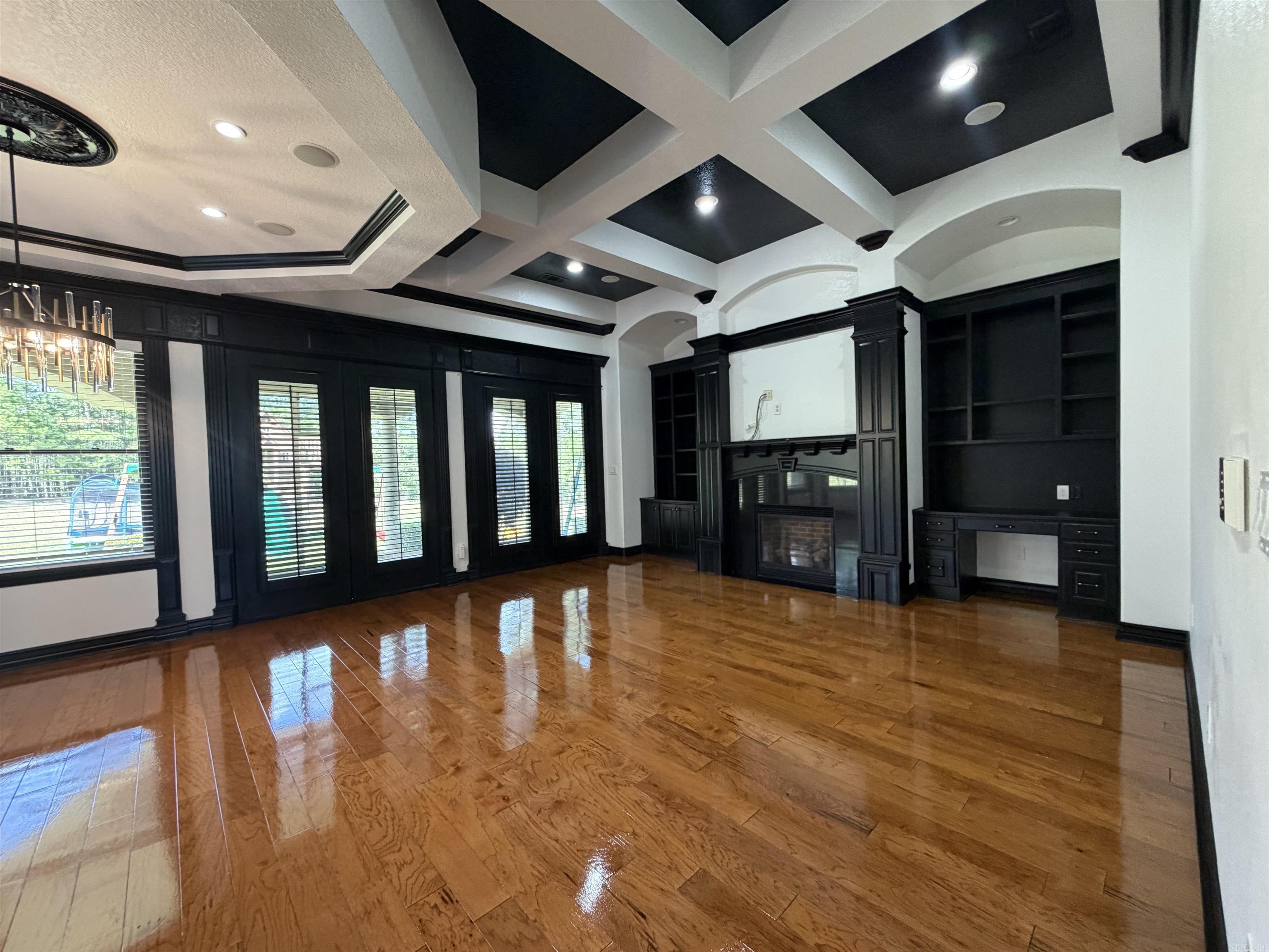 CHENAL VALLEY DEAUVILLE PLACE - Residential