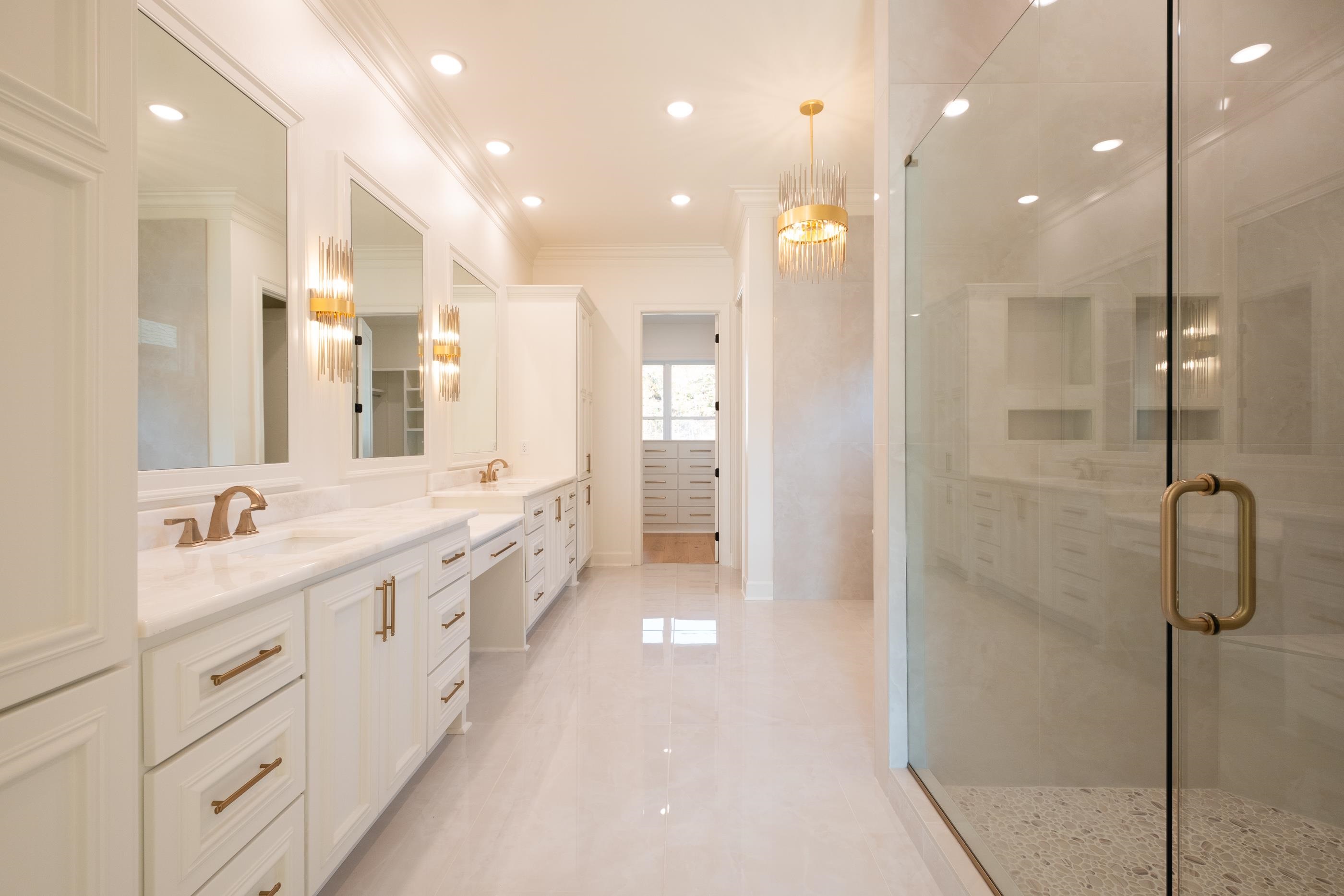 CHENAL VALLEY ABINGTON COURT - Residential