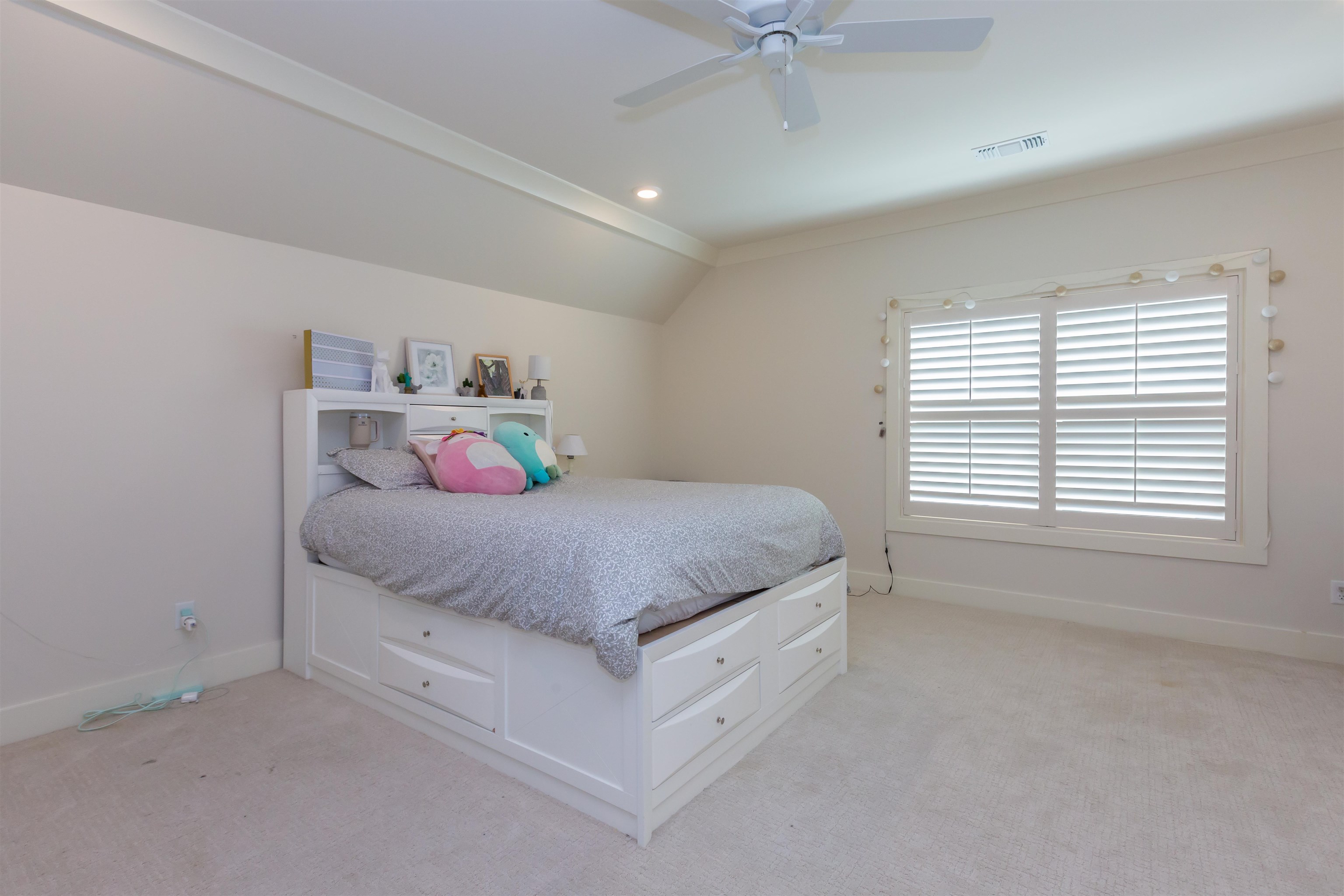 CHENAL VALLEY "FALSTONE COURT" - Residential
