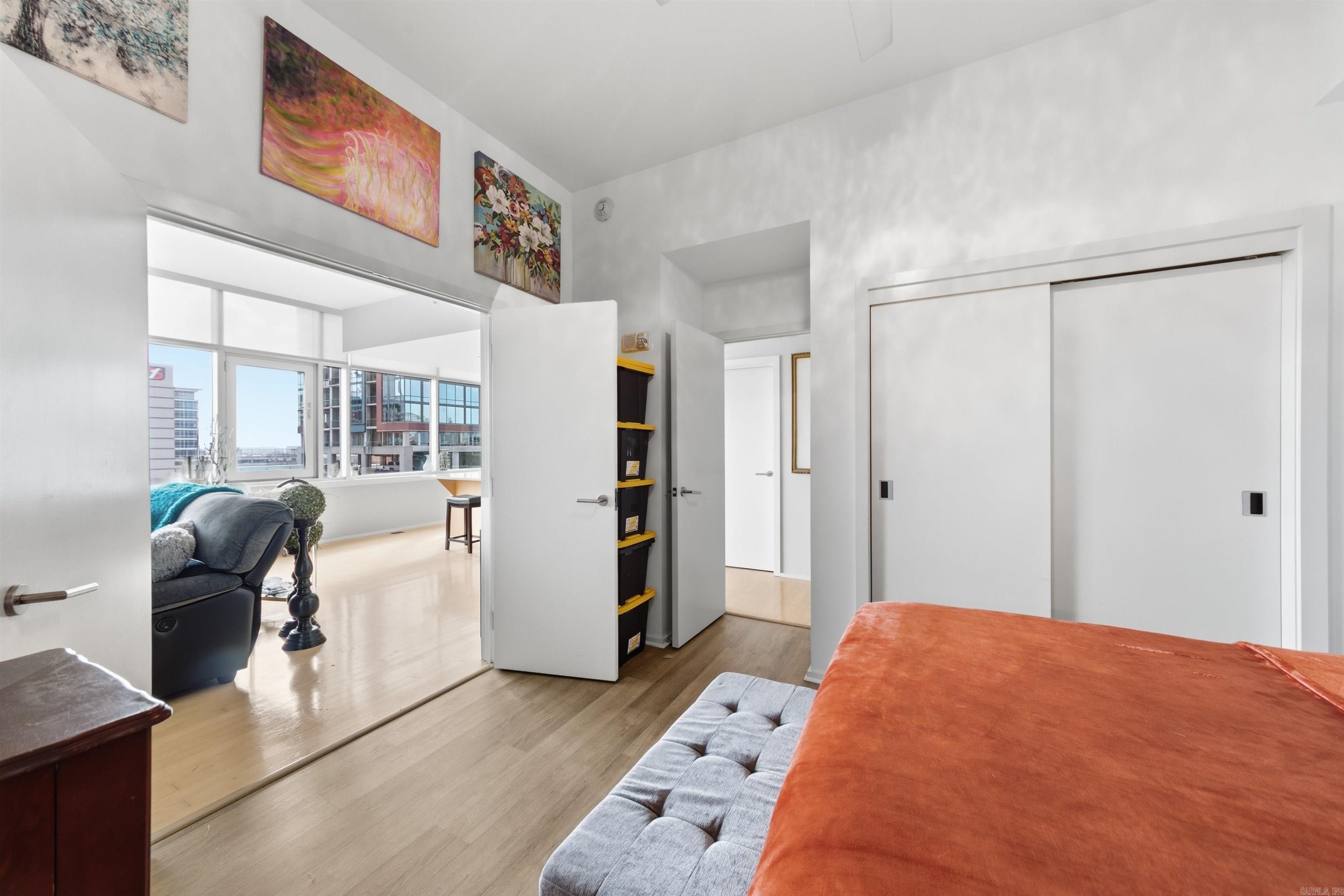 300 THIRD HPR - Residential