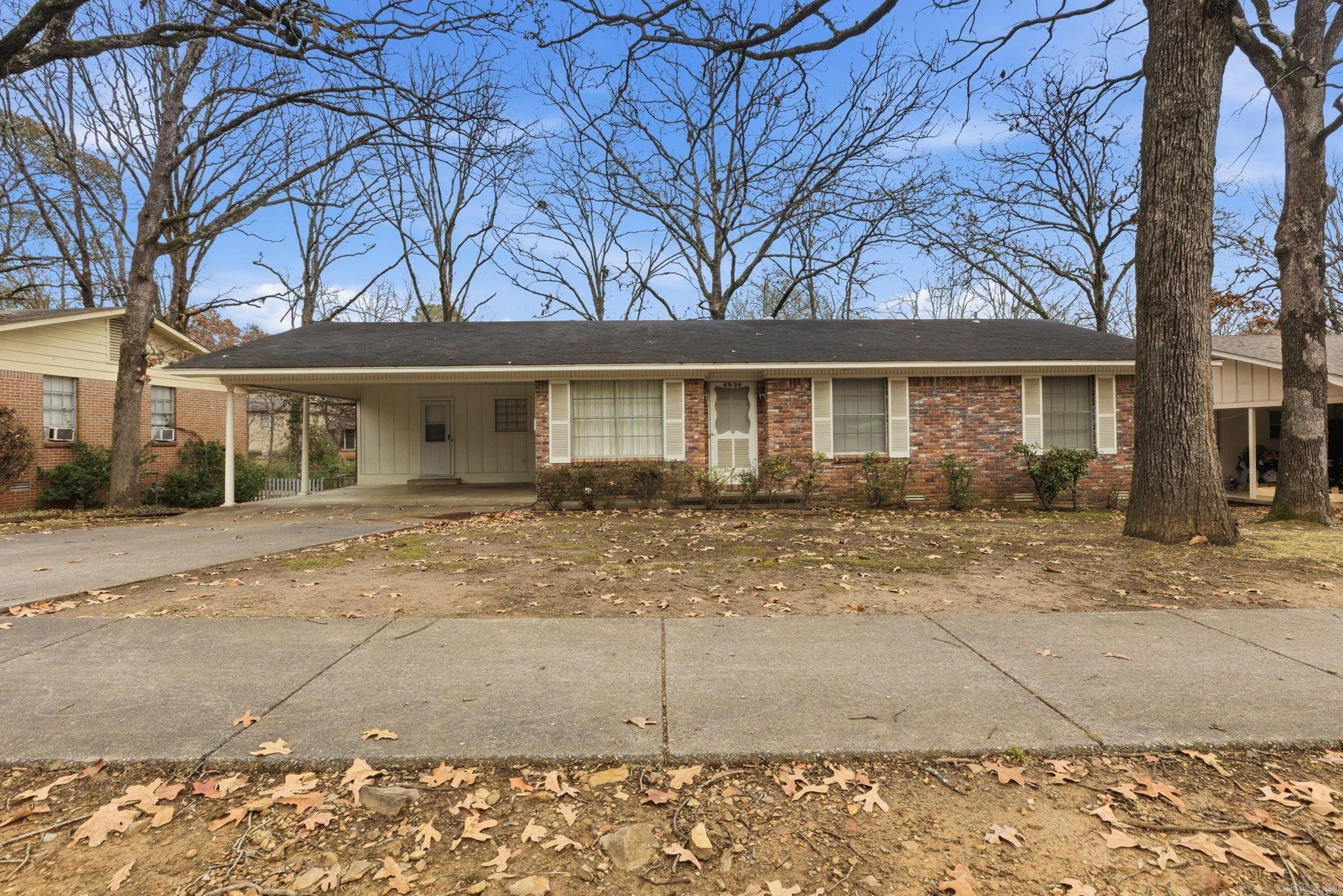 LAKEWOOD - Residential