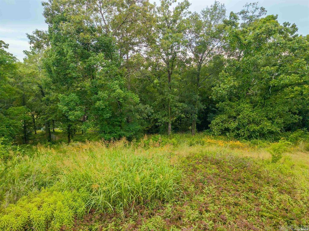 Discover the perfect canvas for your custom home with this fantastic lot located in the desirable Restful Ridge subdivision. Situated just outside city limits, this property offers the ideal balance of peaceful, suburban land and convenient access to town. Don't miss out on this incredible opportunity to own property in a prime location within Lakeside School District; bring your builder and your plans today!