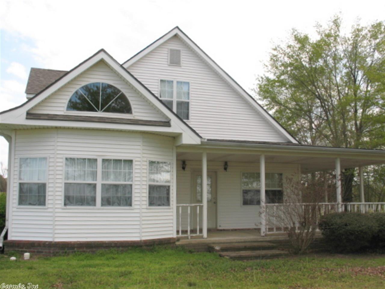 Large family home on one acre. country porch wraps around with a view of the neighbors farm. Home features Fireplace,wood floors and ceramic tile. 2 bedrooms down and 2 upstairs. Pantry and appliances stay.  Priced to sell this will not last long motivated seller.
