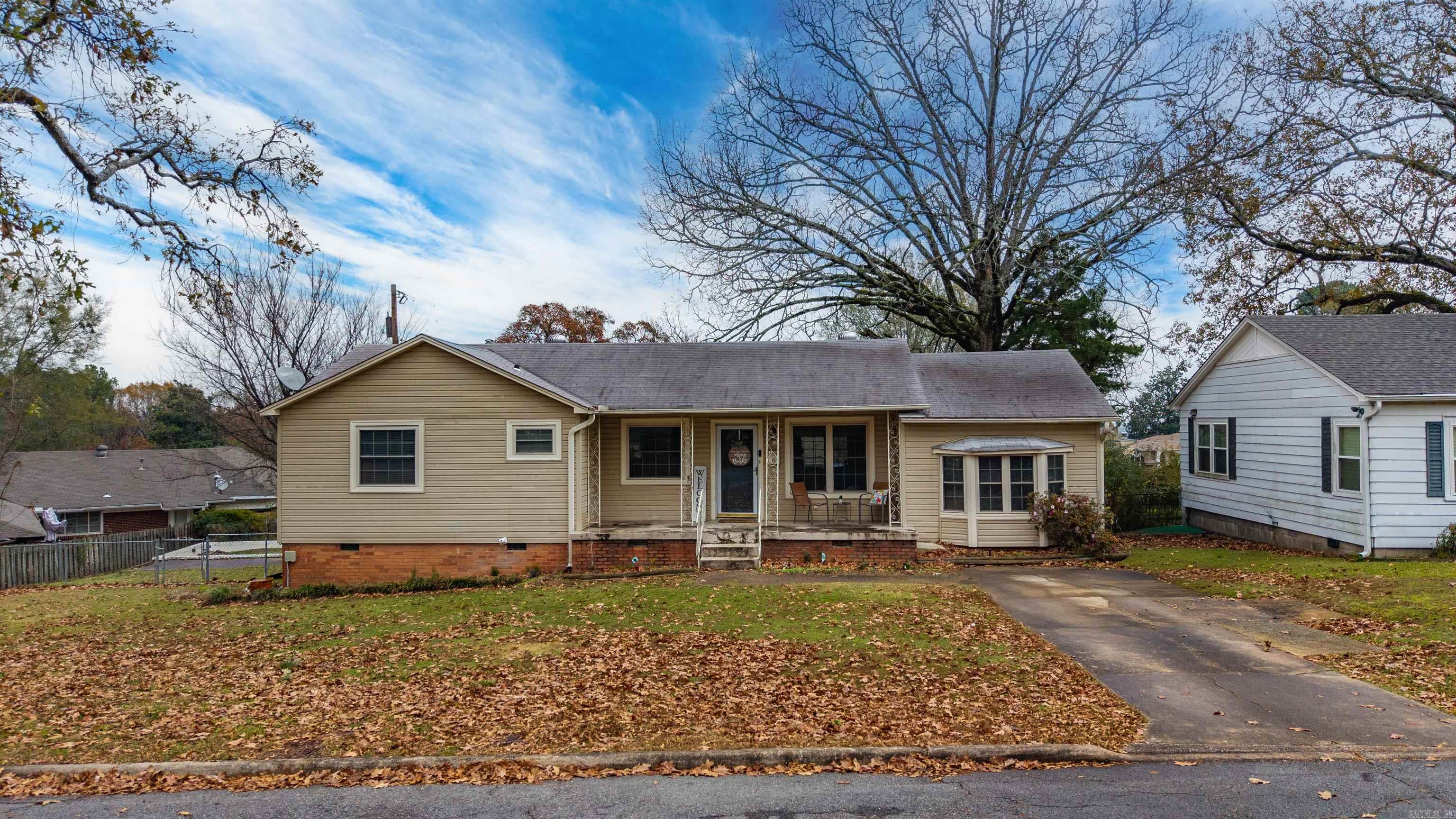 Enjoy the consistent cool breeze & sunshine atop the coveted Scenic Hill in this recently remodeled, cozy yet spacious mid-centruy retreat featuring 2 Living Rooms, Screened-In-Porch, & large flat back yard with plenty of room for both gardens & play areas. The Main Level features 2 living areas (one at 20x15 & one at 24x12), 2 large Bedrooms, an Updated spacious bathroom, kitchen & dining area. The lower level features a multipurpose space that could be an Office or Craft or Storage Space, 3rd bedroom, & large laundry room with access out to the Screened In Porch. Updates Include: New Luxury Vinyl Plank flooring, Electrical panel redone, bath remodeled w/new shower & vanity, kitchen remodeled w/new dishwasher, disposal, counters, sink & outlets, New HVAC 06/2020. New Roof & Water heater 05/2020. Nice Vinyl Windows throughout are updated as well.