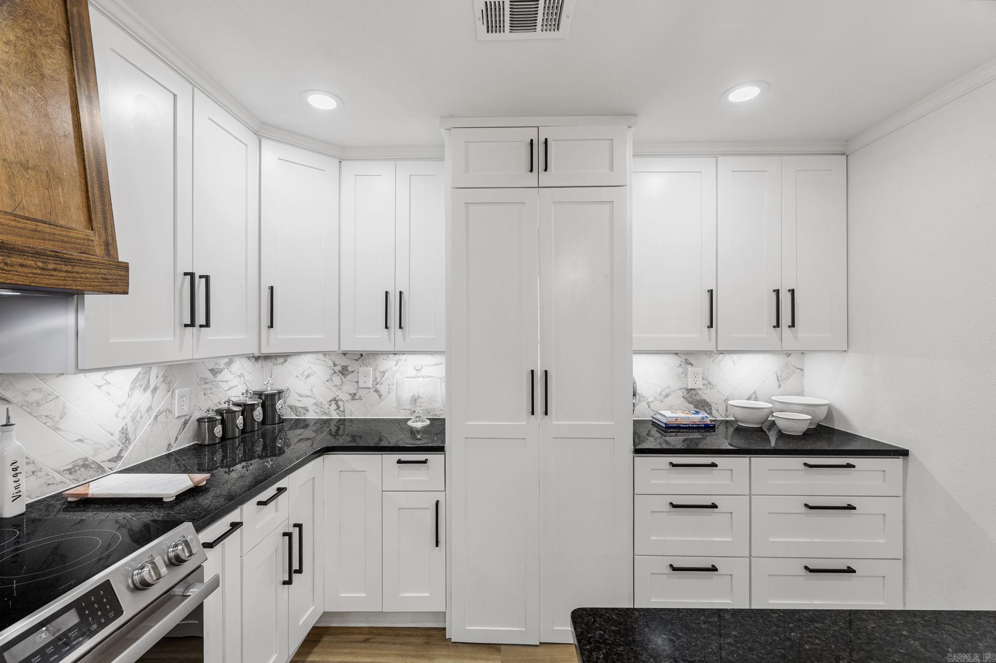 Leawood - Residential