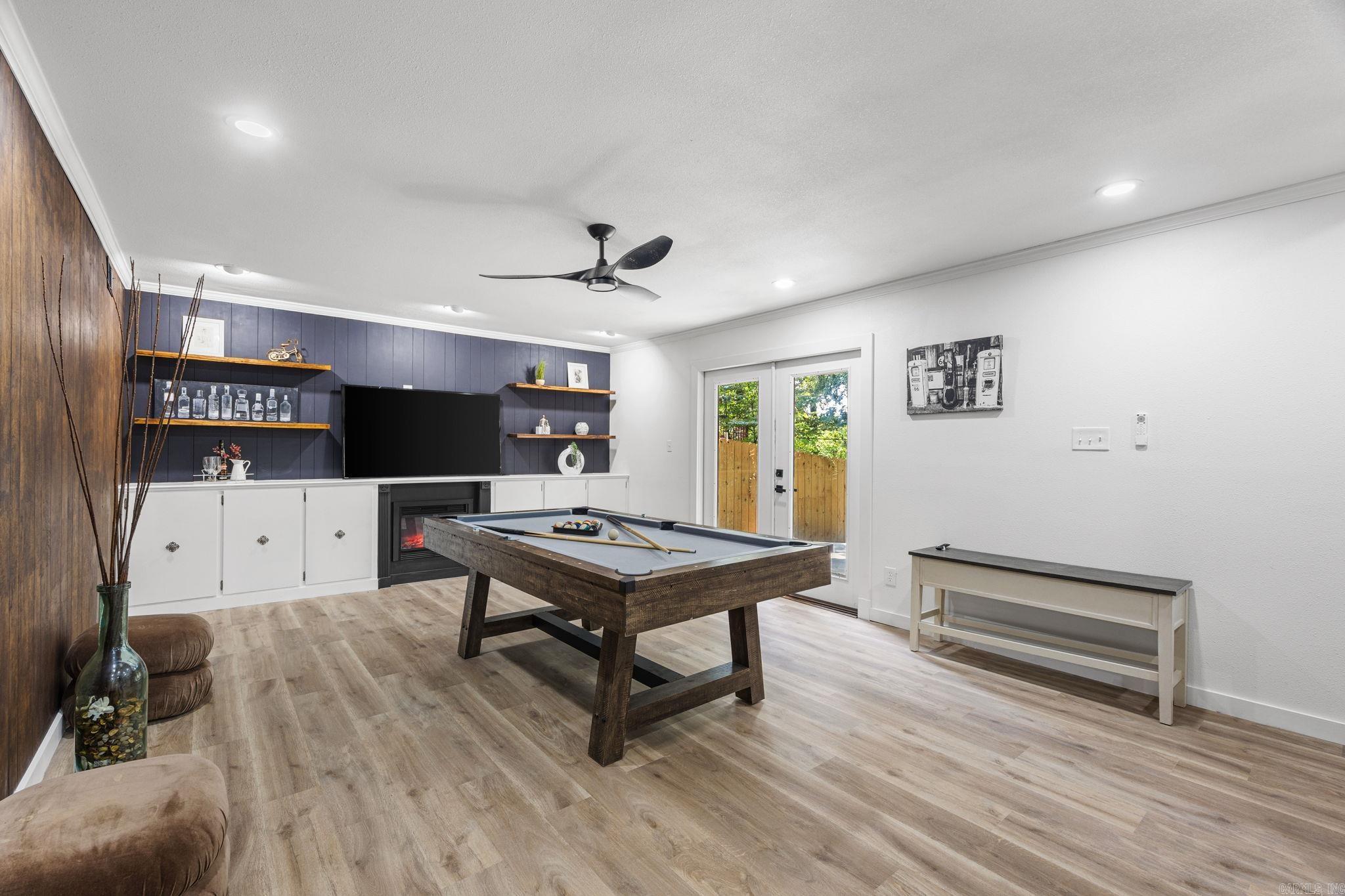 Leawood - Residential