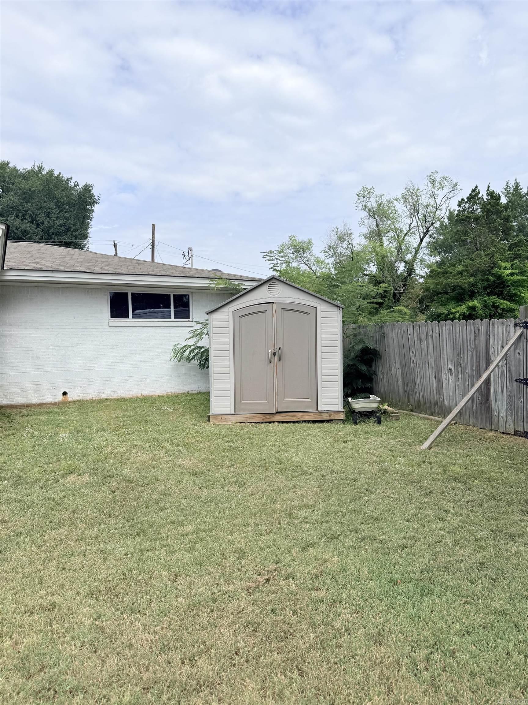CITY OF RUSSELLVILLE - Residential