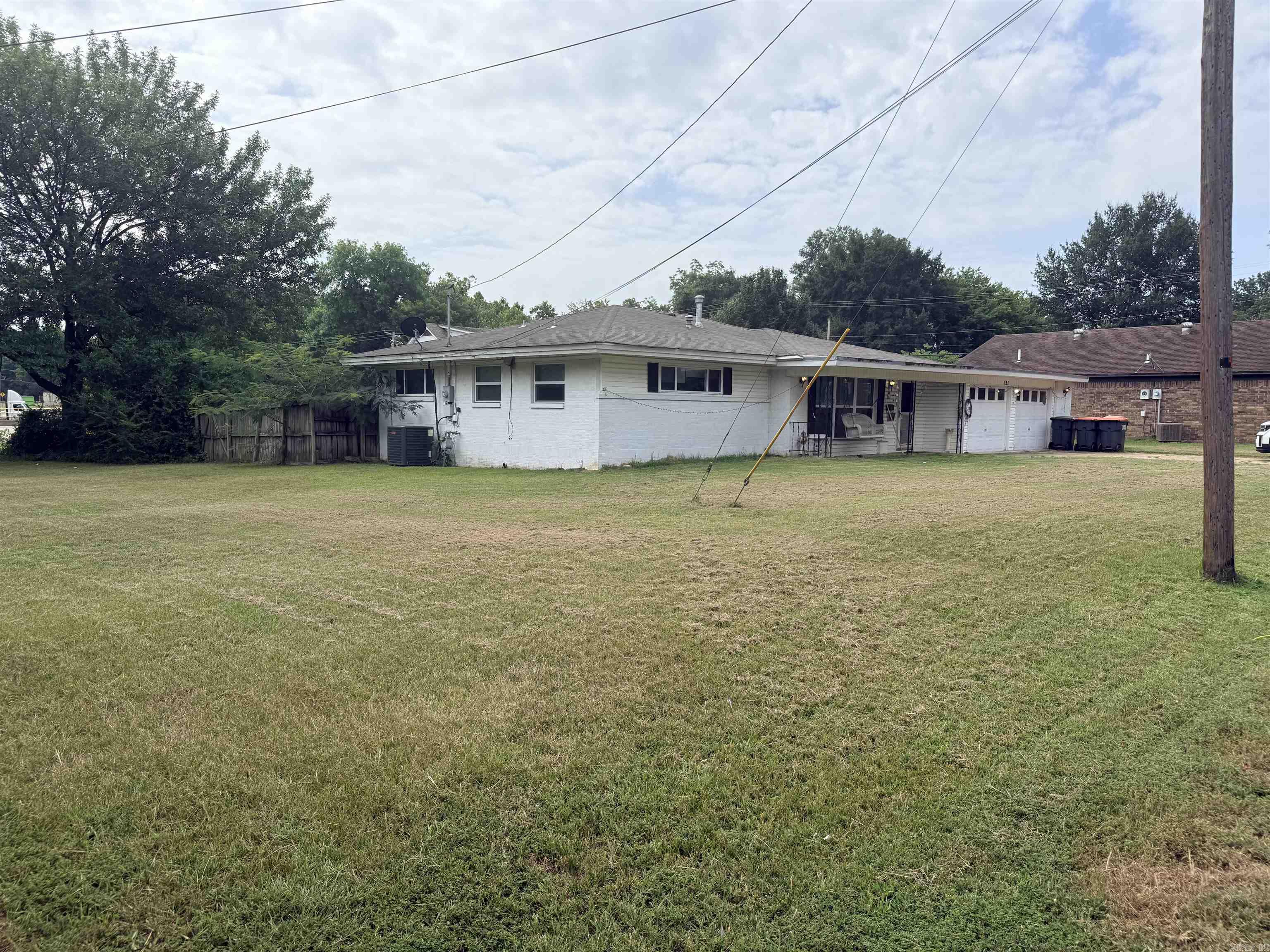 CITY OF RUSSELLVILLE - Residential