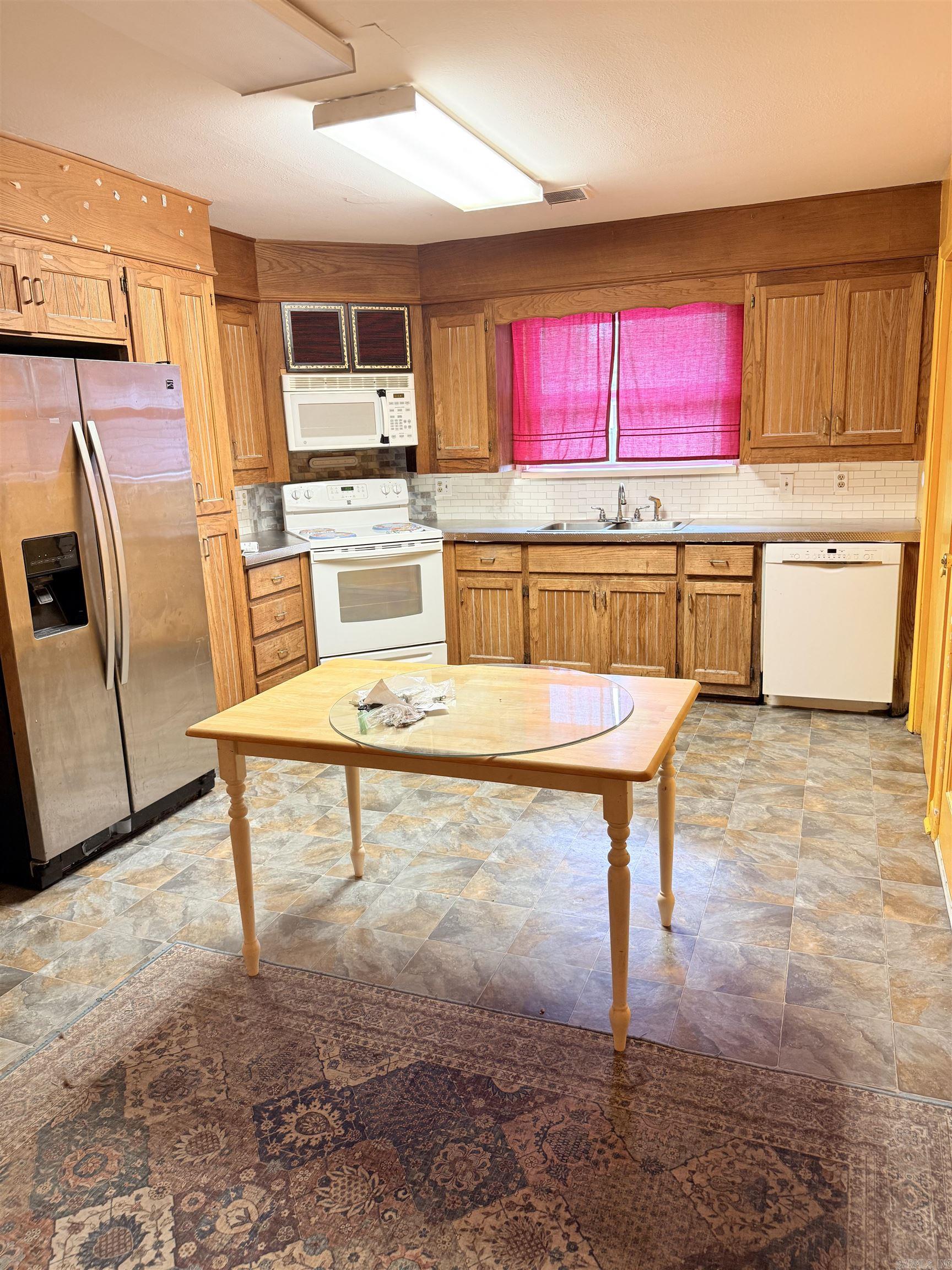 CITY OF RUSSELLVILLE - Residential