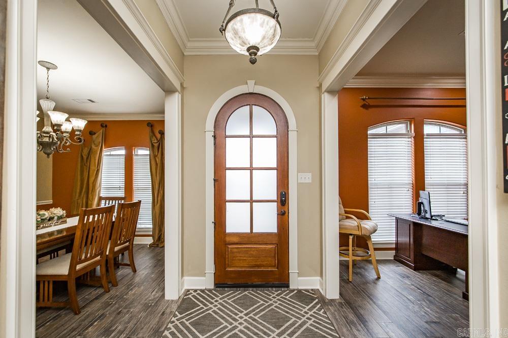 CHAPEL CREEK - Residential